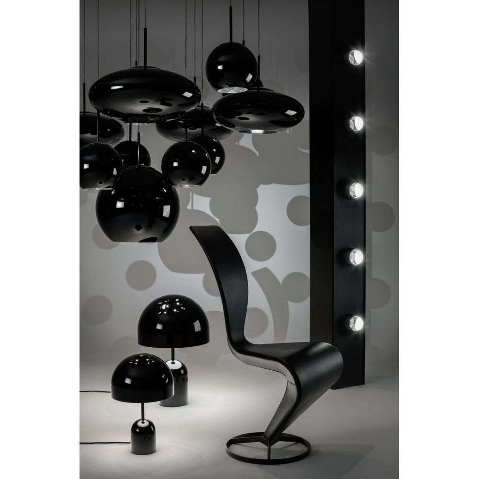 Bell Portable Lampă de Masă H28 Black - Tom Dixon