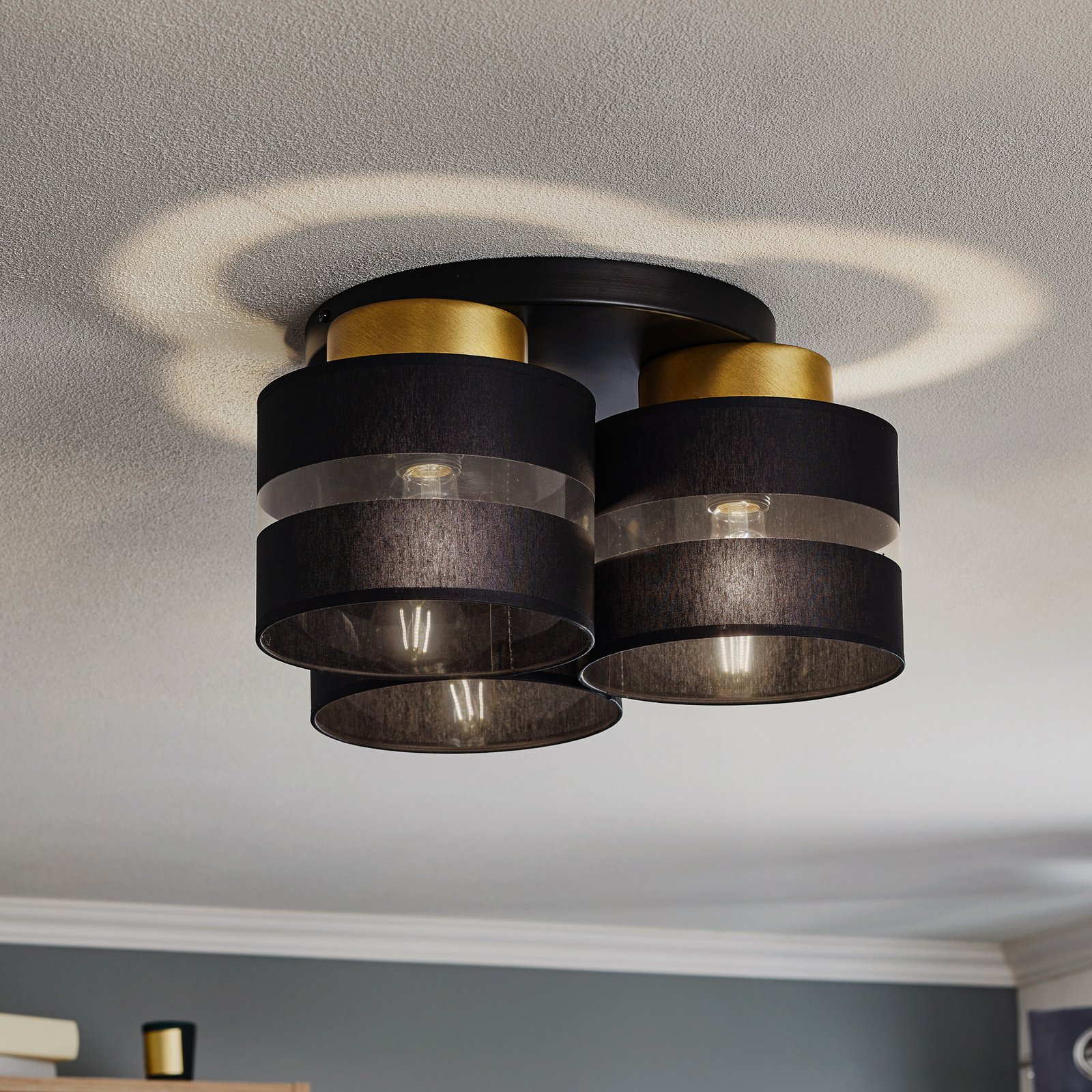 Hara ceiling light in black/gold, 3-bulb