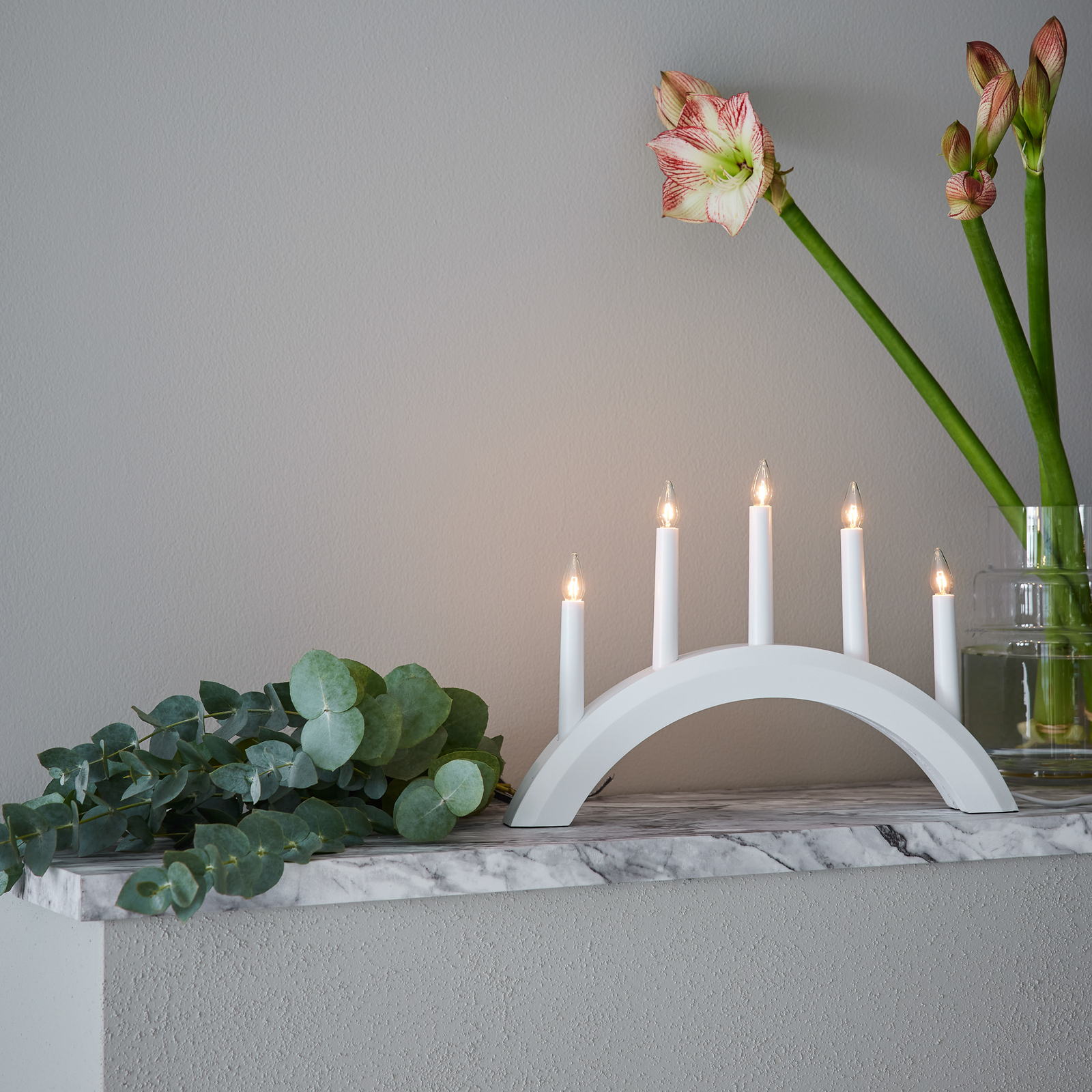 Avento candelabra made of wood, five-bulb, white