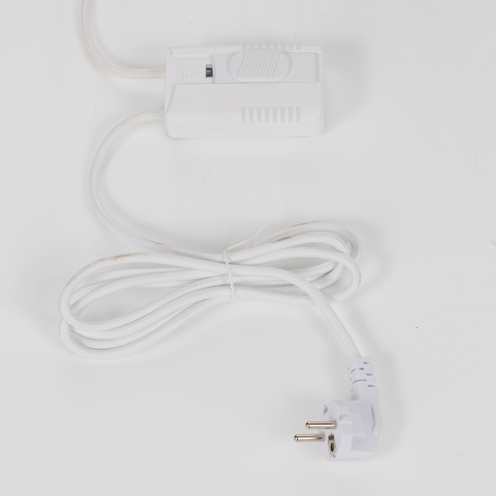PD2 Golvlampa Vit - GUBI