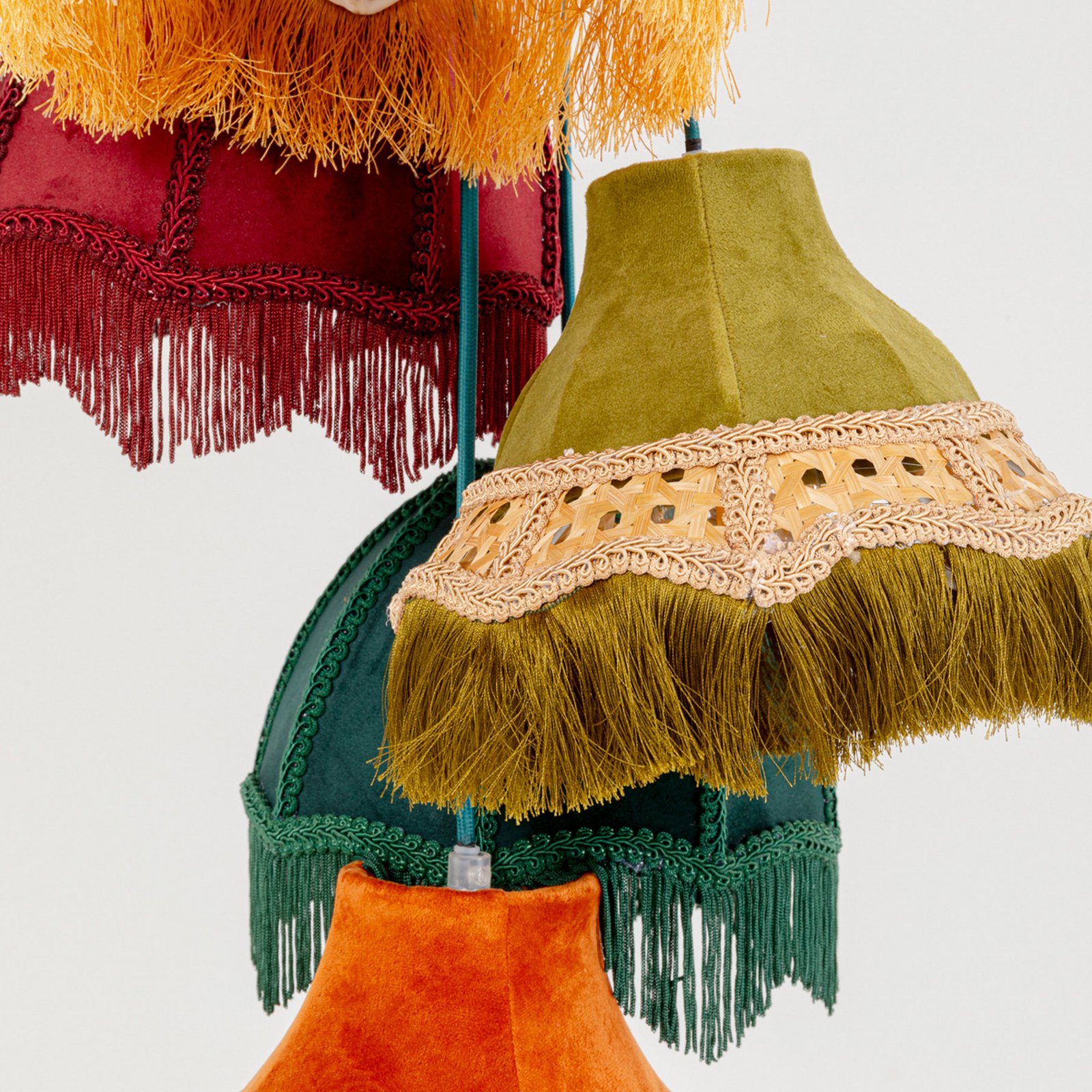 Kare piekaramā lampa Saloon Fringes, daudzkrāsaina, 5 spuldzes, E14