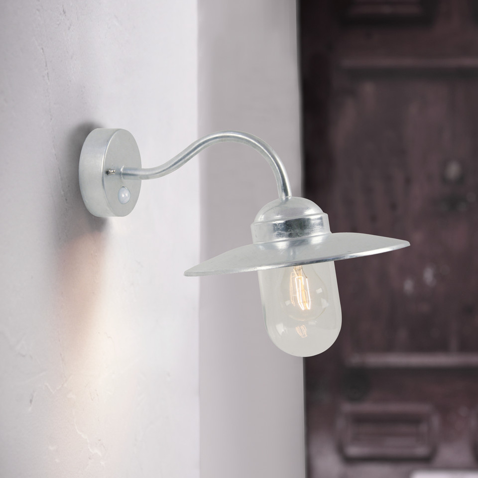 Nordlux Luxembourg Vägglampa w/Sensor Galvanised, grå från Nordlux