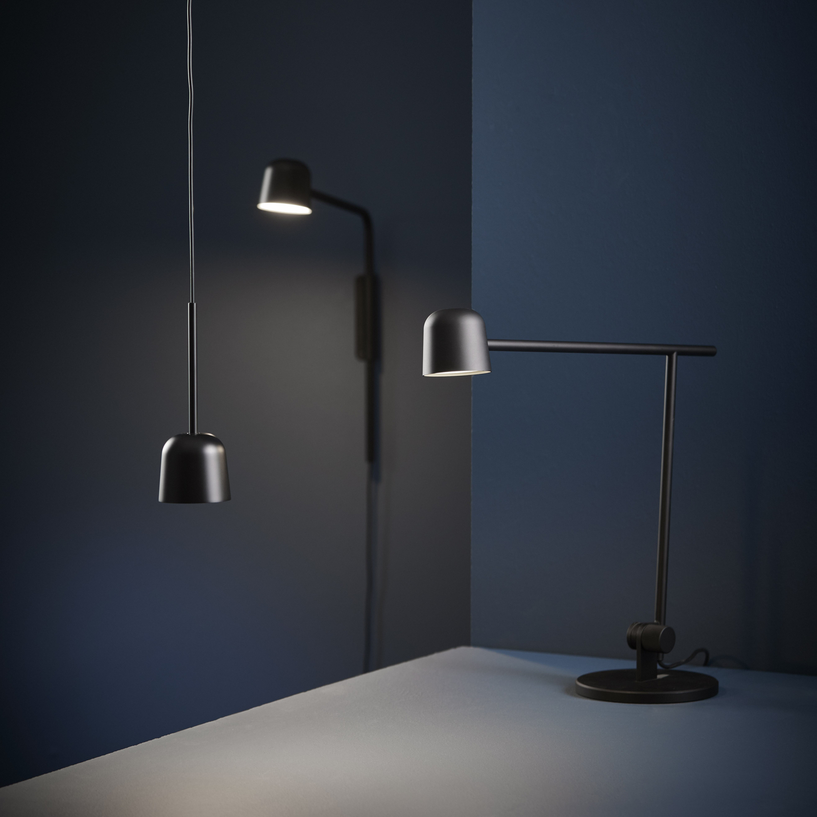 FRANDSEN Suspension LED Satellite, noir, métal, Ø 7 cm