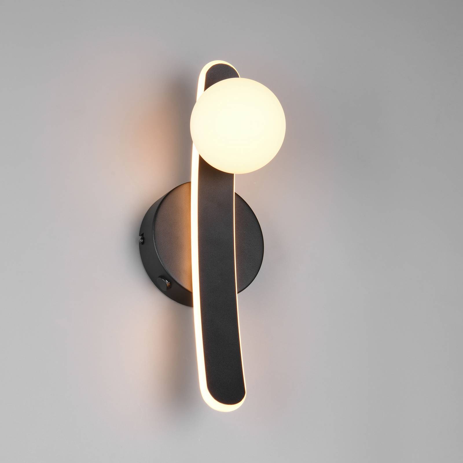 Trio Lighting Applique murale LED Napoli, noir mat, hauteur 34 cm, métal CCT