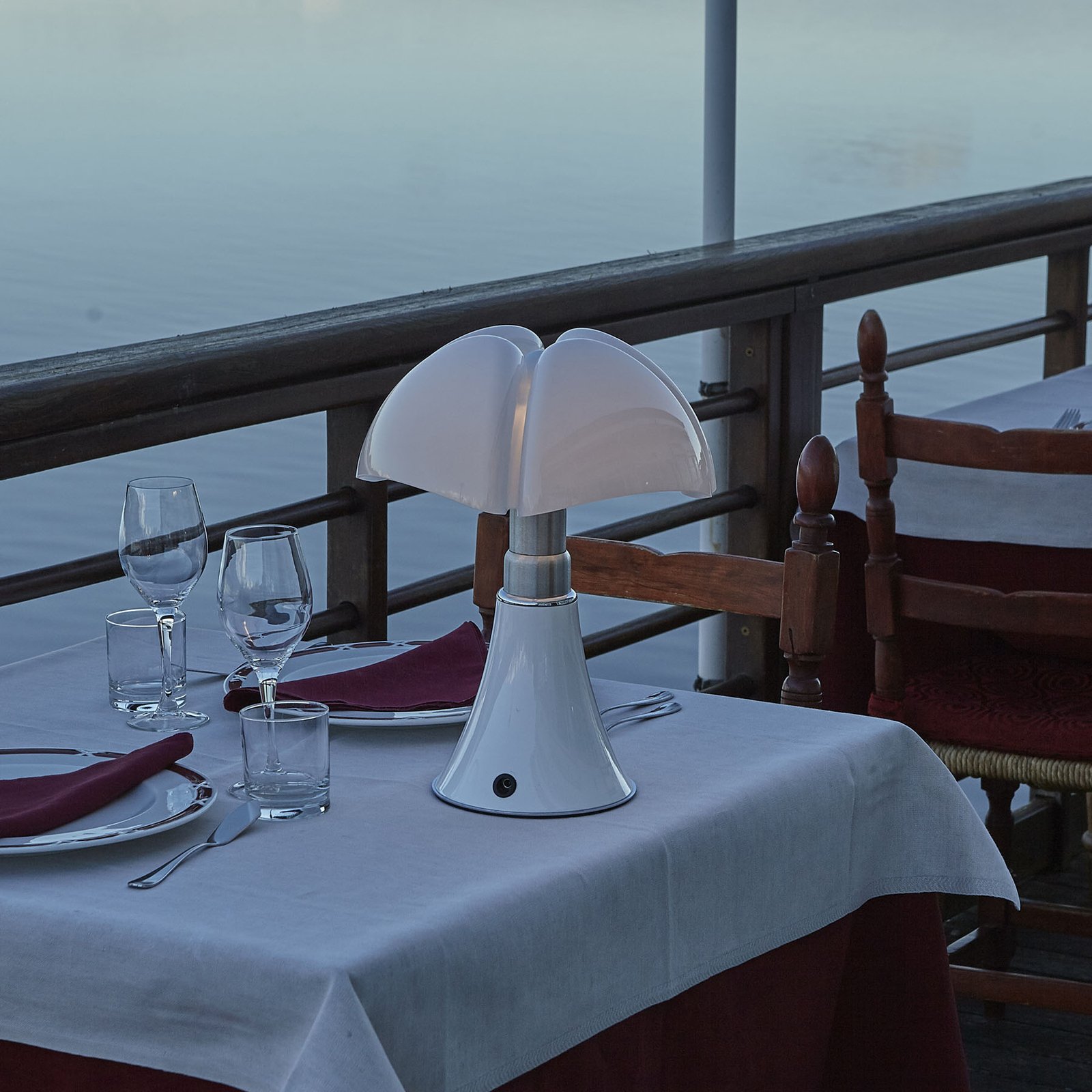 Minipipistrello Cordless LED Tischleuchte White - Martinelli Luce