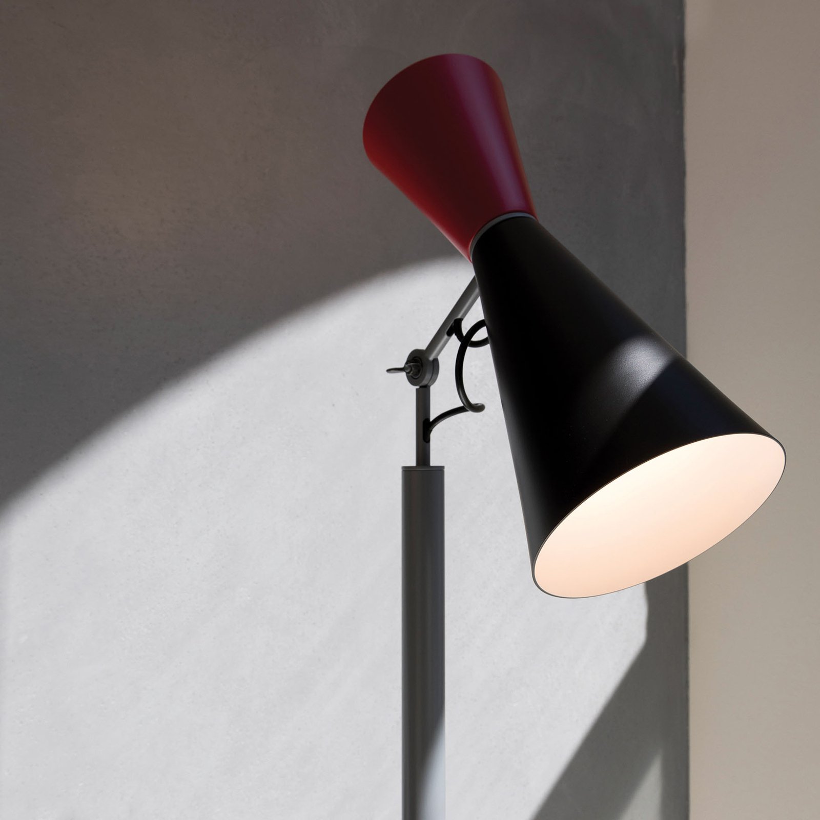 Nemo Parliament floor lamp