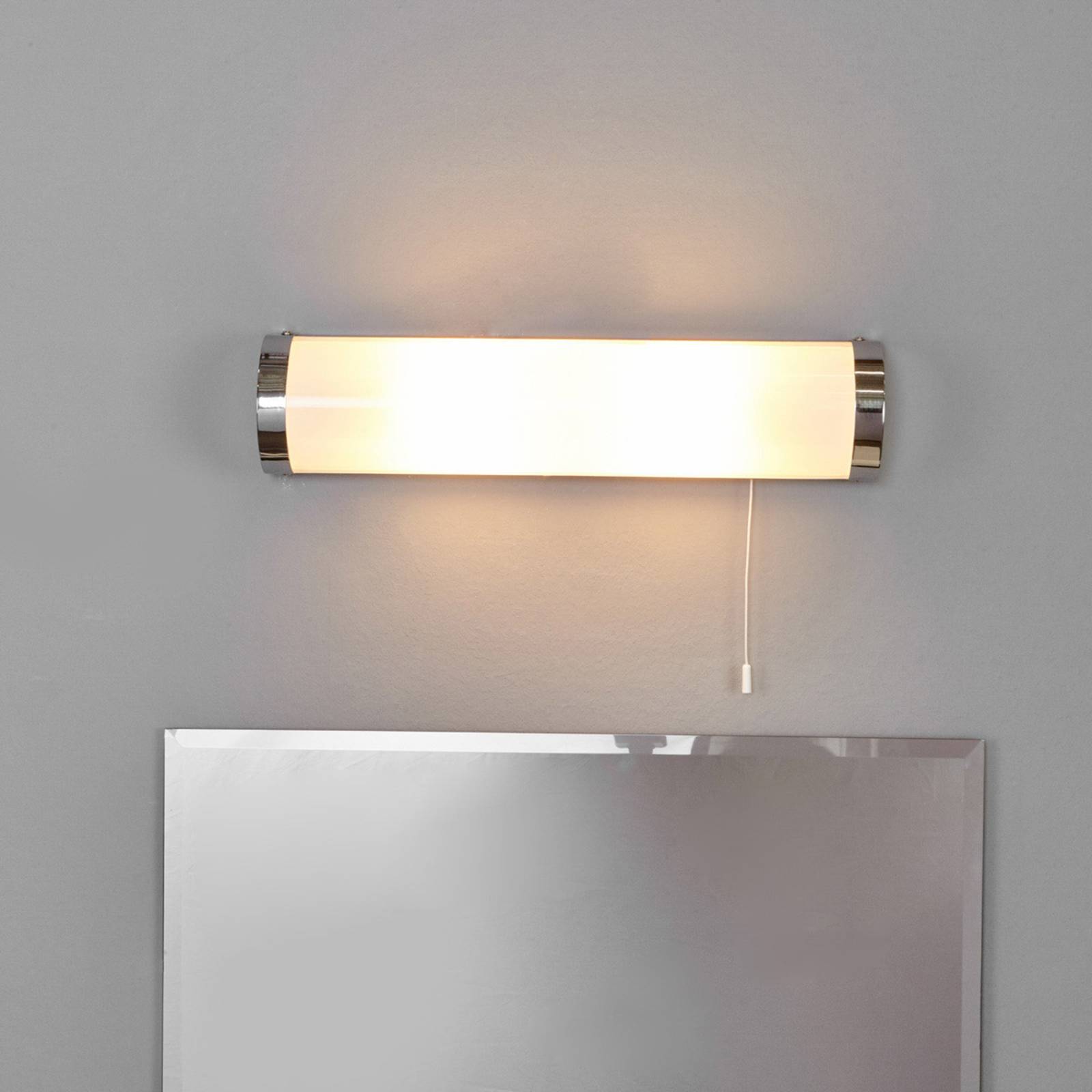 Prosta lampa łazienkowa Liana IP44