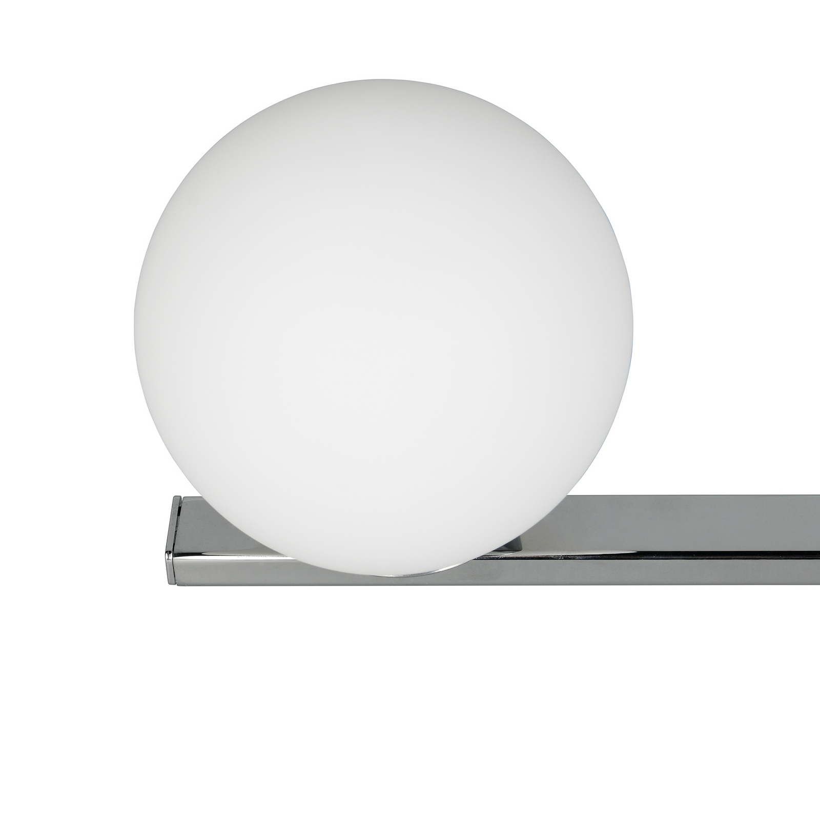 Sienas lampa „Alfio“, platums 50 cm, hromēts metāls/stikls, IP44, 3 spuldzes Sienas lampa „Alfio“, platums 50 cm, hromēts metāls/stikls, IP44, 3 spuldzes