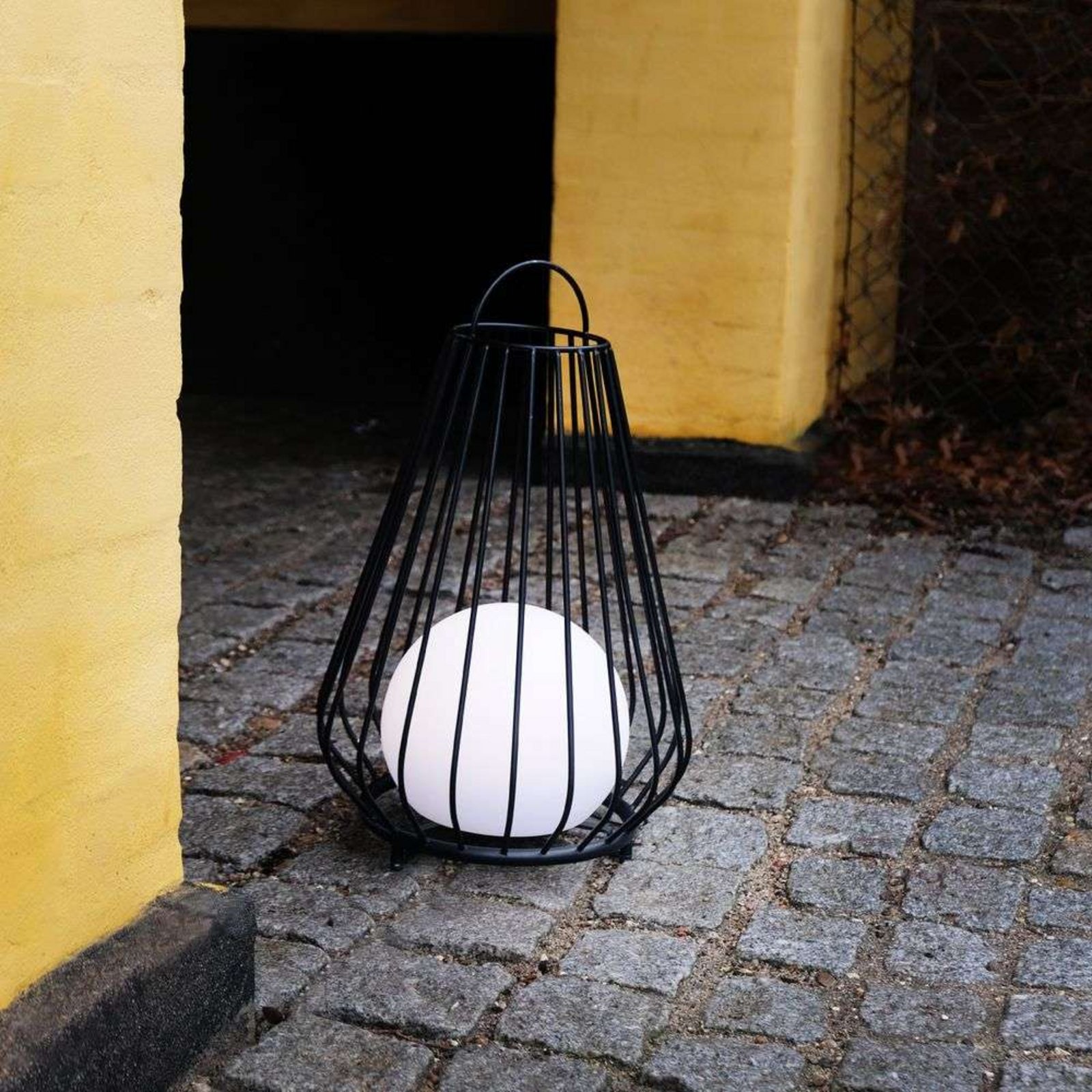 Evesham Outdoor Lantern Large Black - DybergLarsen