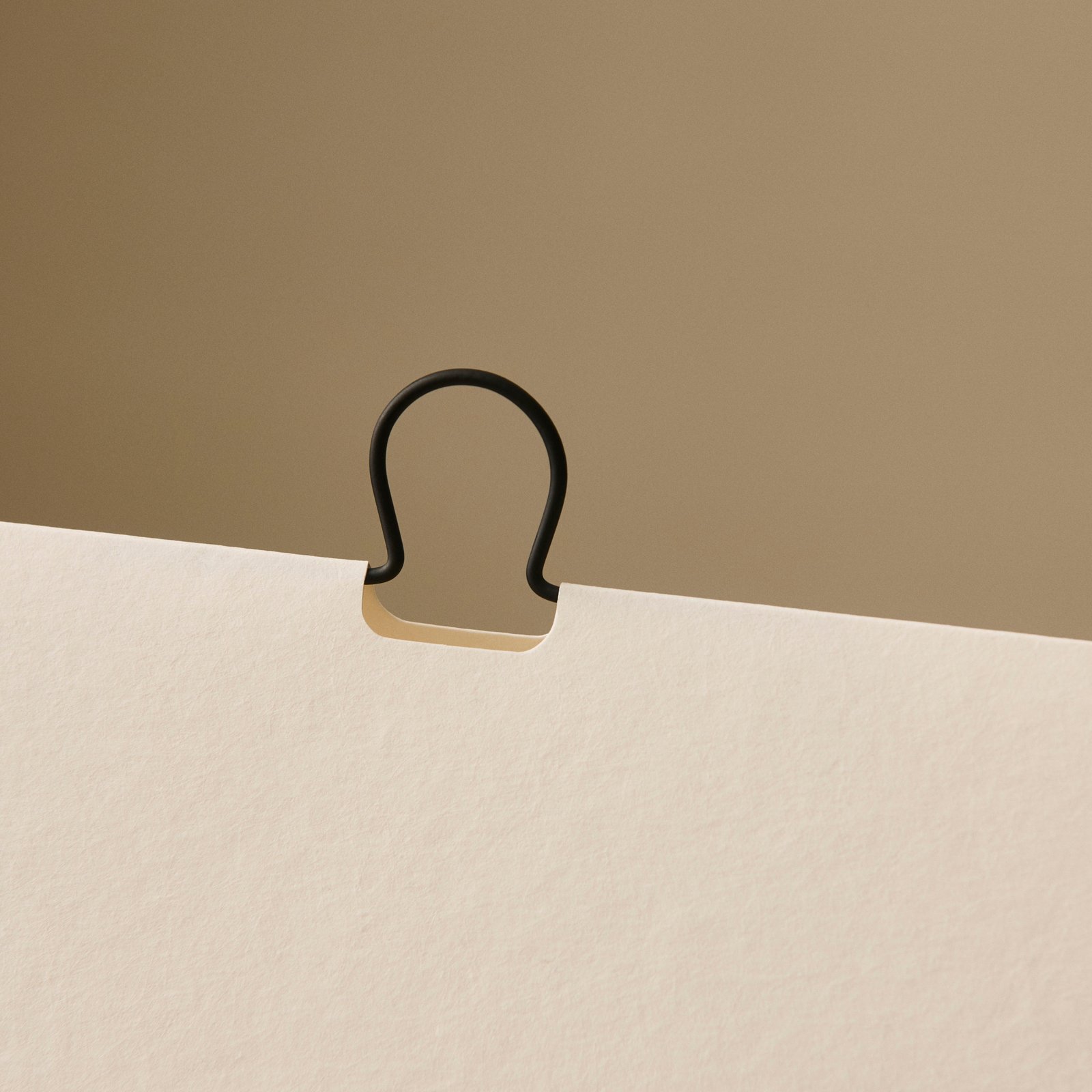 Aplat Tischlampe, Höhe 44 cm, weiß, Seidenpapier E14 - HAY