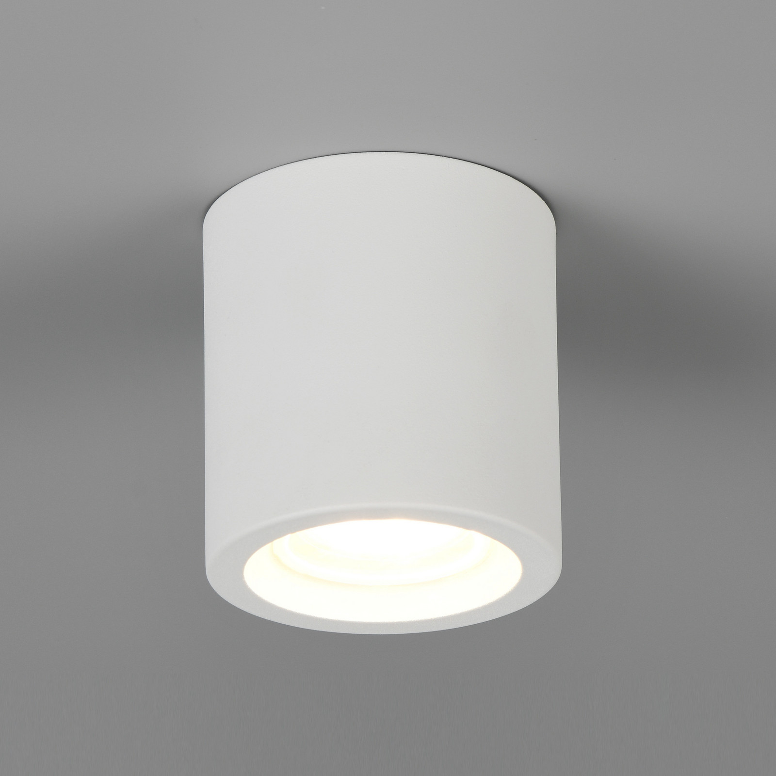 Trio Lighting Stropna svjetiljka Biscotto, mat bijela, Ø 9,5 cm, metal, IP44 - Dnevni boravak/blagovaonica - Moderan - Matt White