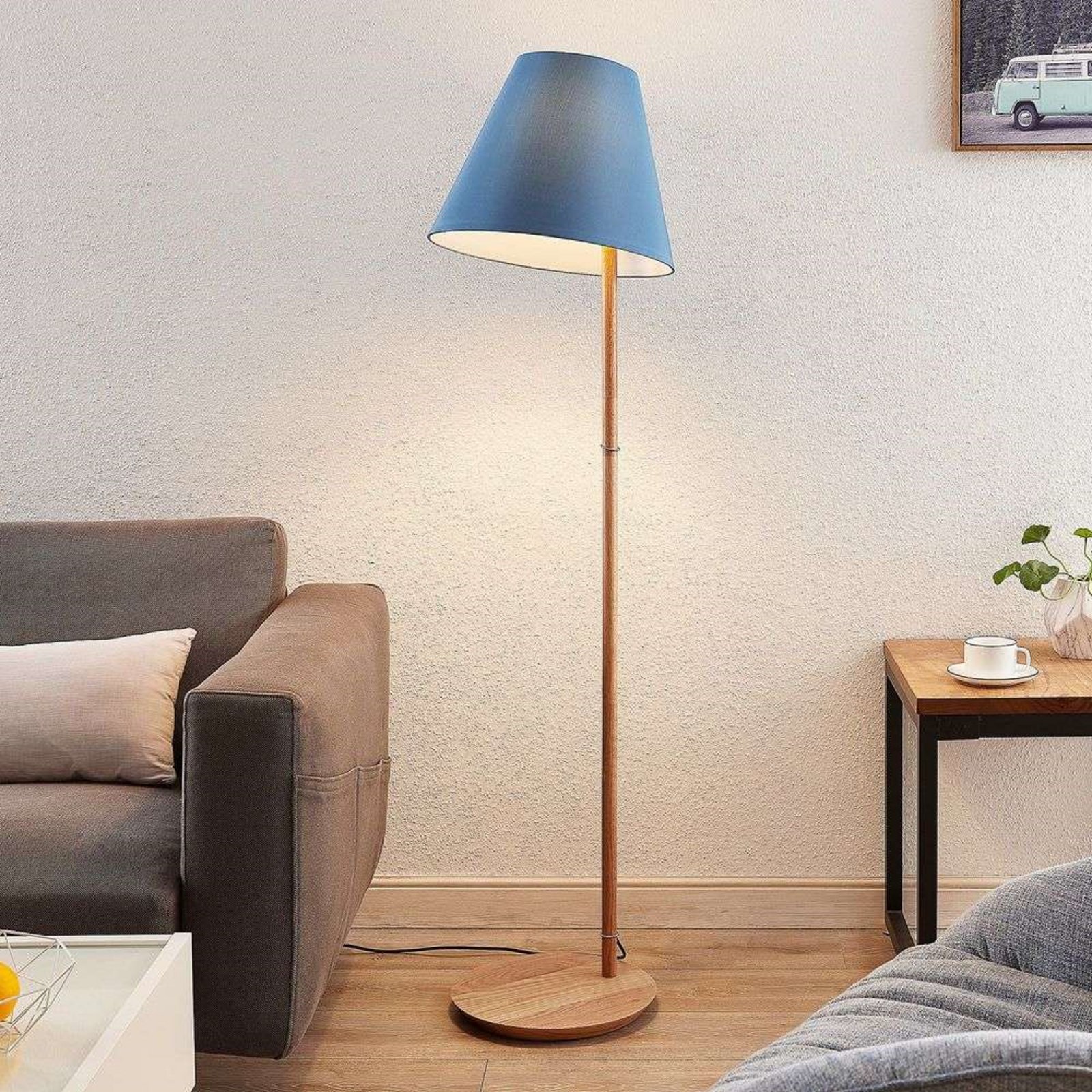 Jinda Stojaca Lampa Blue/Wood - Lucande