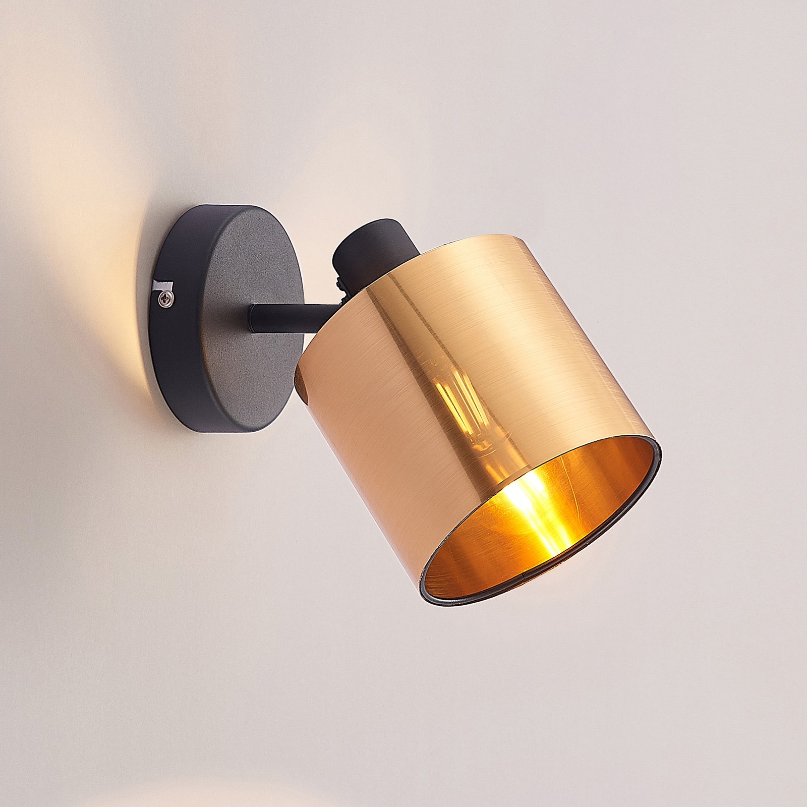Lindby Joudy wall light, cylinder, light bronze