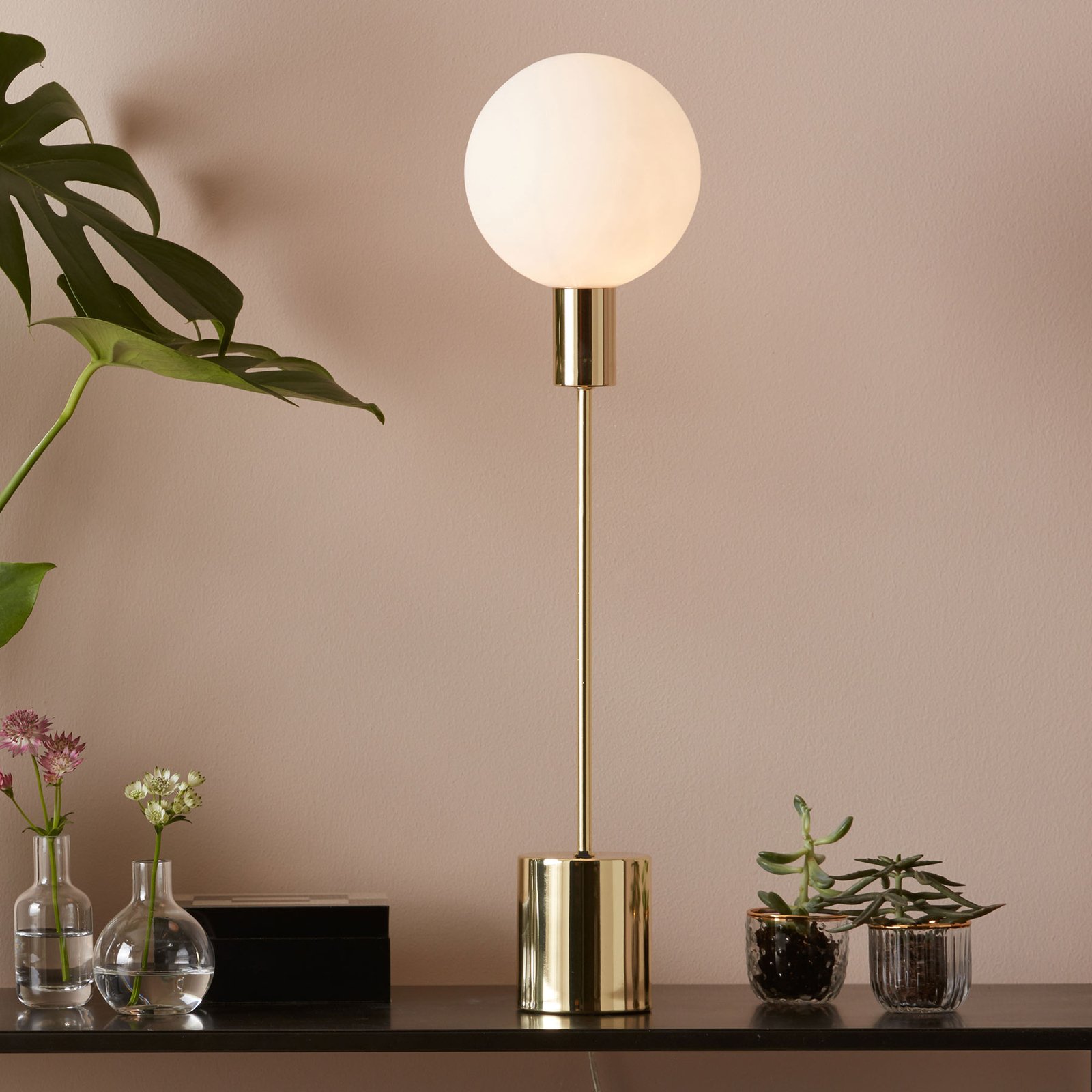 Uno table lamp, gold Uno table lamp, gold