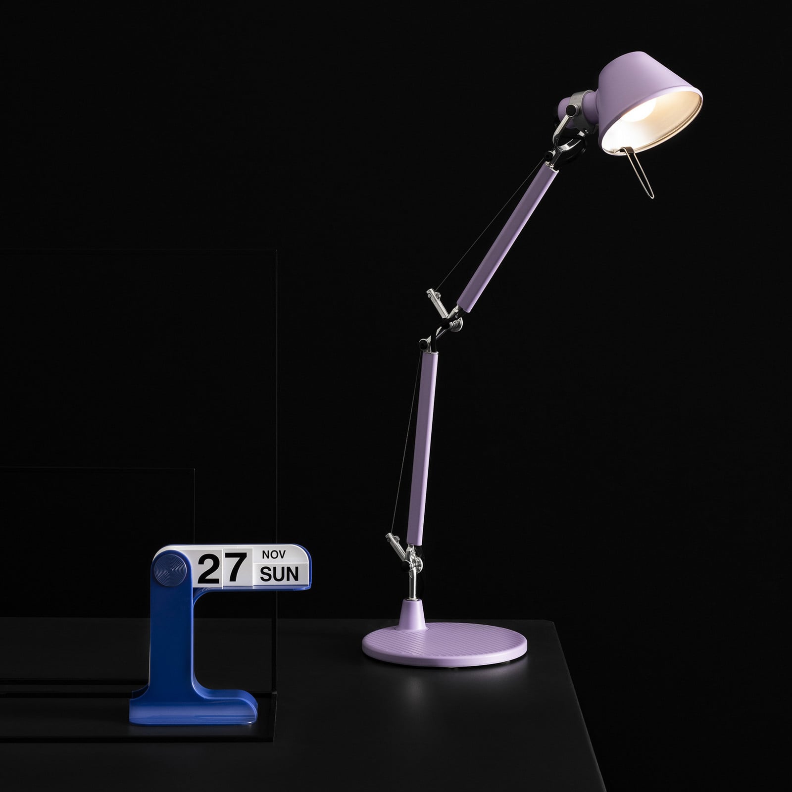 Lampa de masă Artemide Tolomeo Micro culoare lavandă - Studiu / Birou - Design - Metal