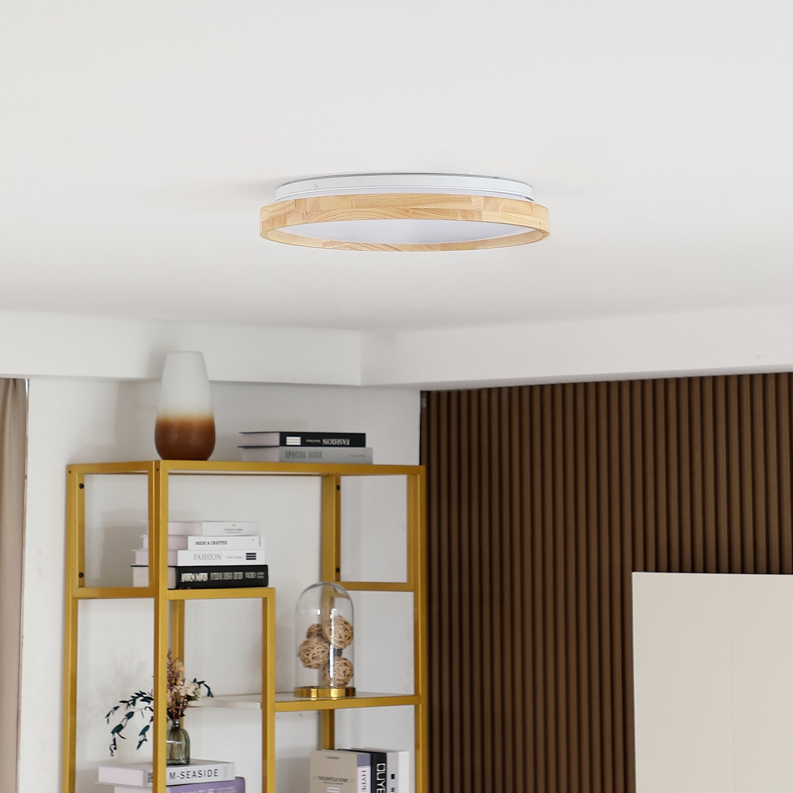 Lindby Mirren LED stropní, dřevo Ø39,5cm smart