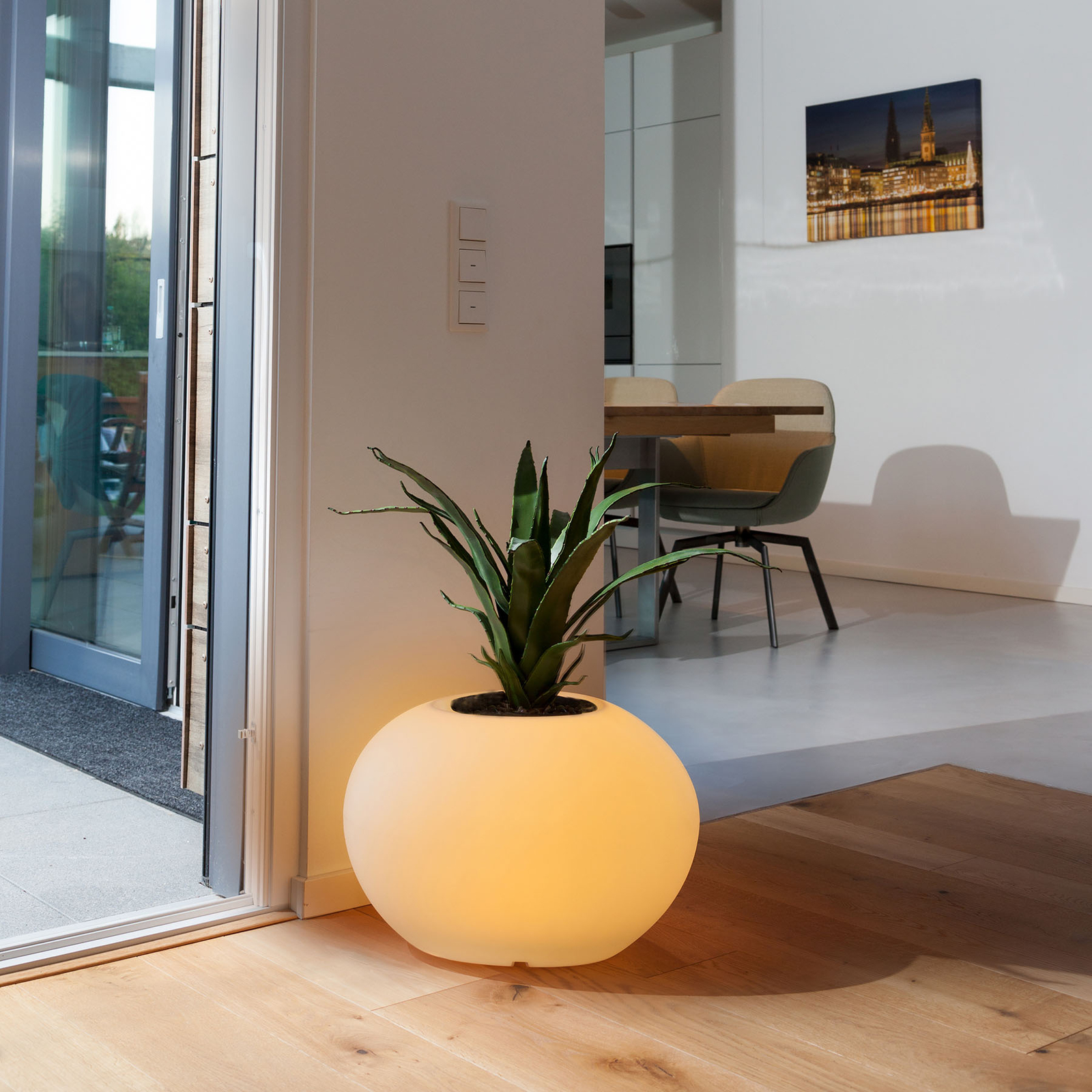 Storus VII LED RGBW dekorativ lampe, hvit, planterbar