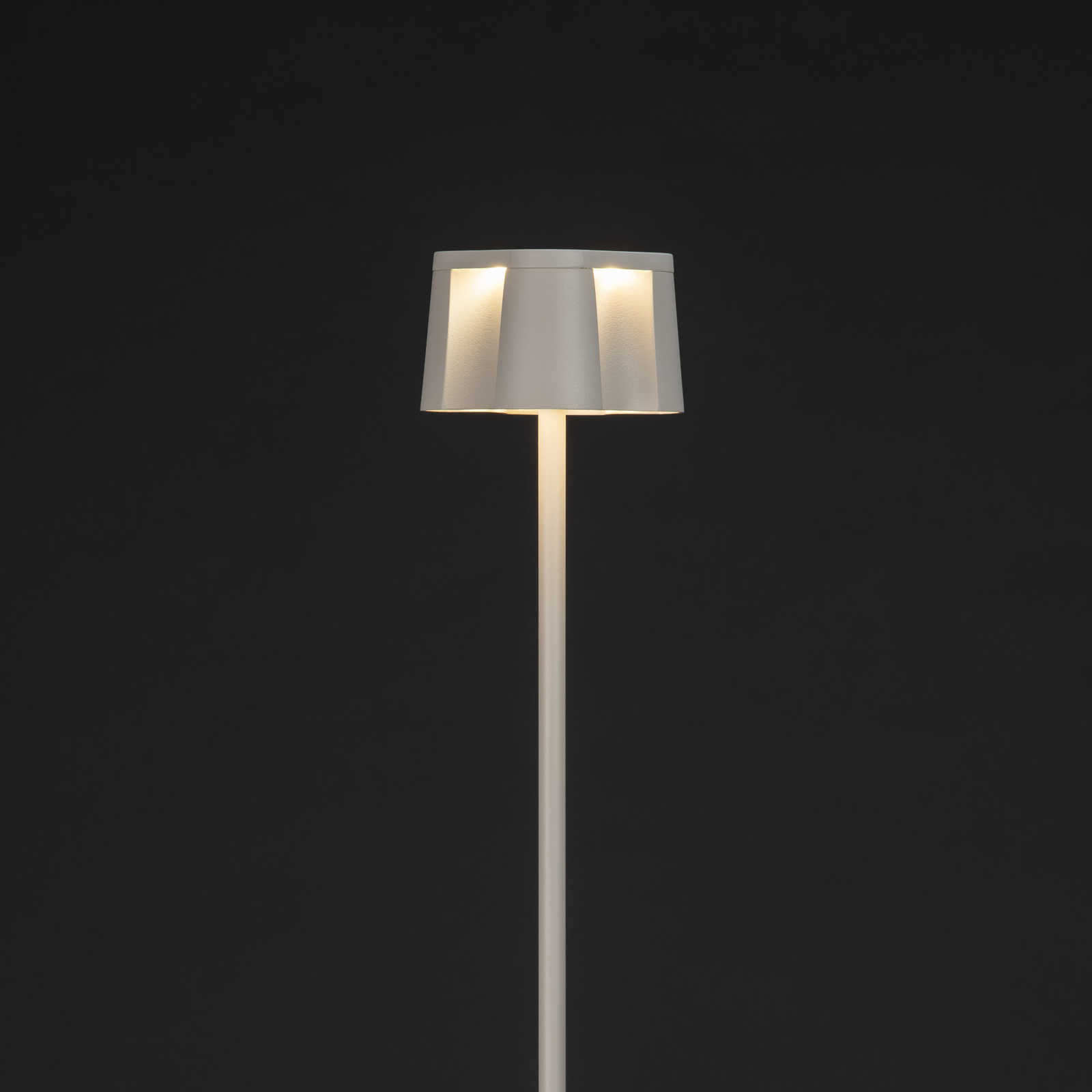 Nice LED-golvlampa, vit, aluminium, IP54, dimmer, CCT