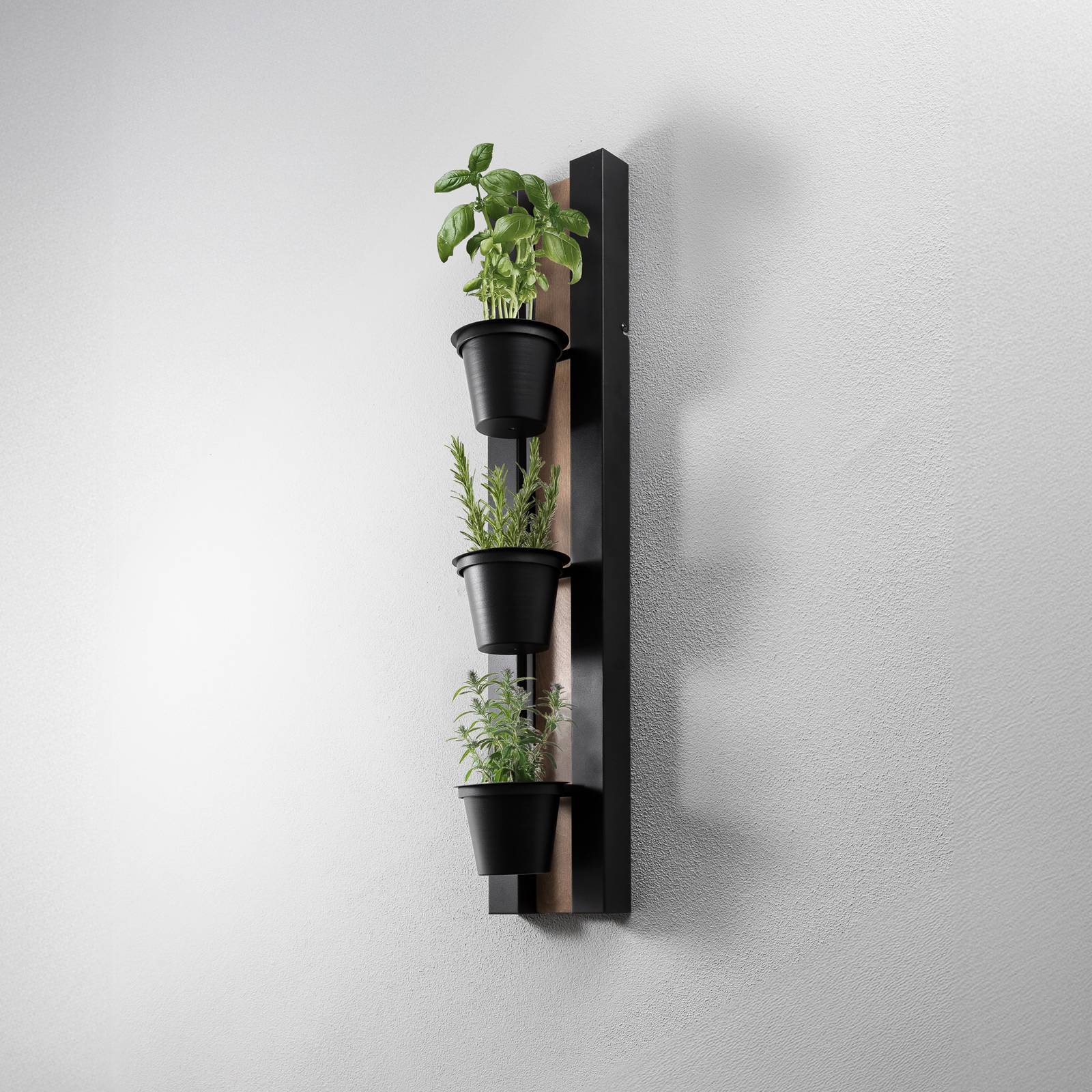 Kinkiet Shelf, stalowy w kolorze czarnym/drewnianym, wysokość 90 cm