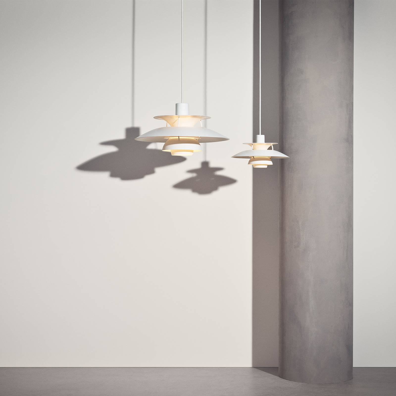 Louis Poulsen PH 5 lampa wisząca monochrom biała