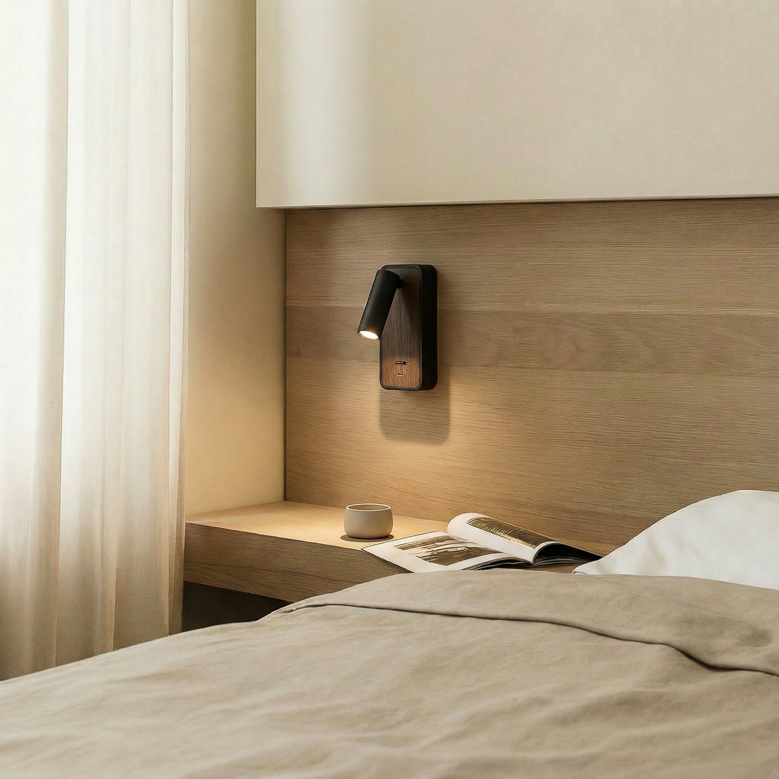 Applique a LED Lindby Tallis, nero, USB-C, orientabile