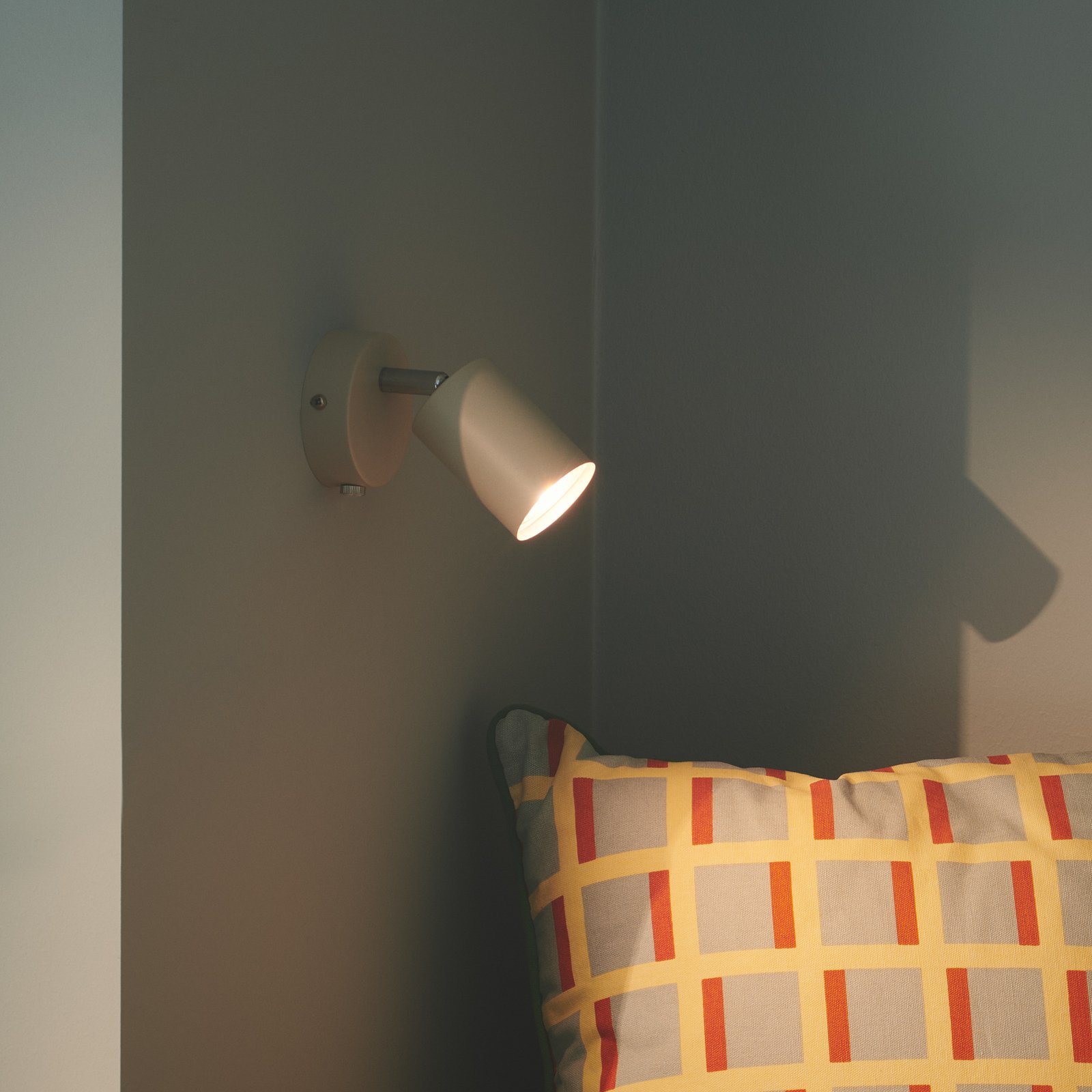 Explore Wandleuchte Beige - Nordlux