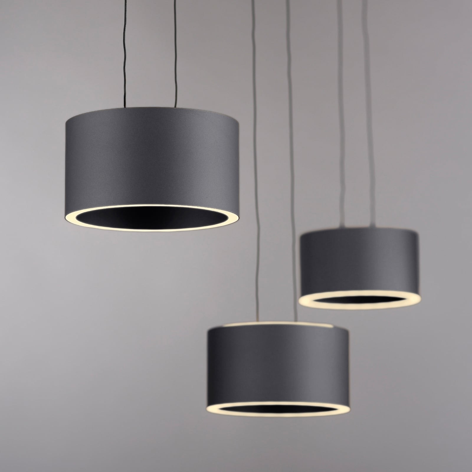 Clipse LED-Hängelampe, grau, Länge 110cm, CCT, 6-flg. - PURE Clipse LED-Hängelampe, grau, Länge 110cm, CCT, 6-flg. - PURE