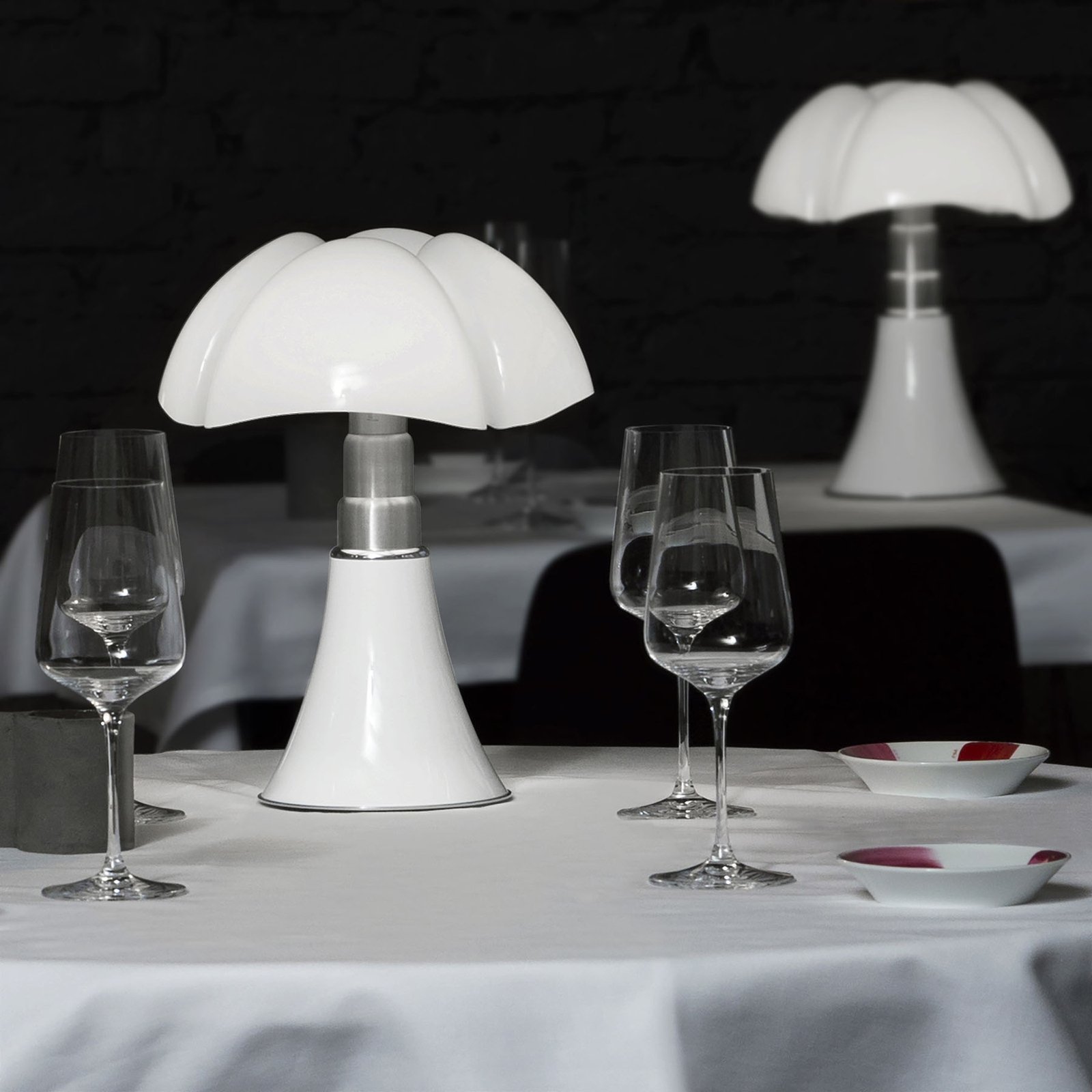 Minipipistrello Cordless LED Tischleuchte White - Martinelli Luce