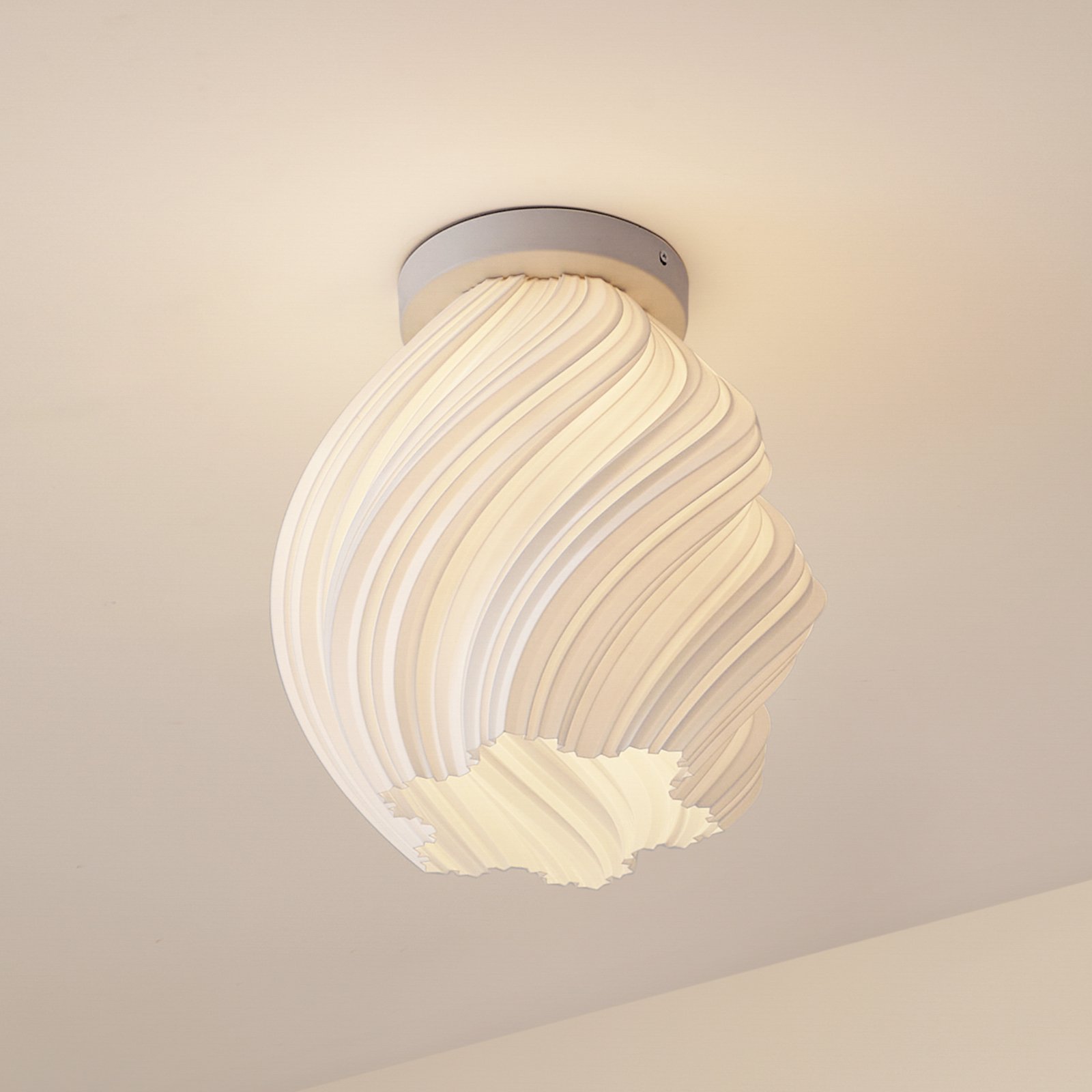 Lindby Plafonnier Nuvia, hauteur 32 cm, blanc, impression 3D