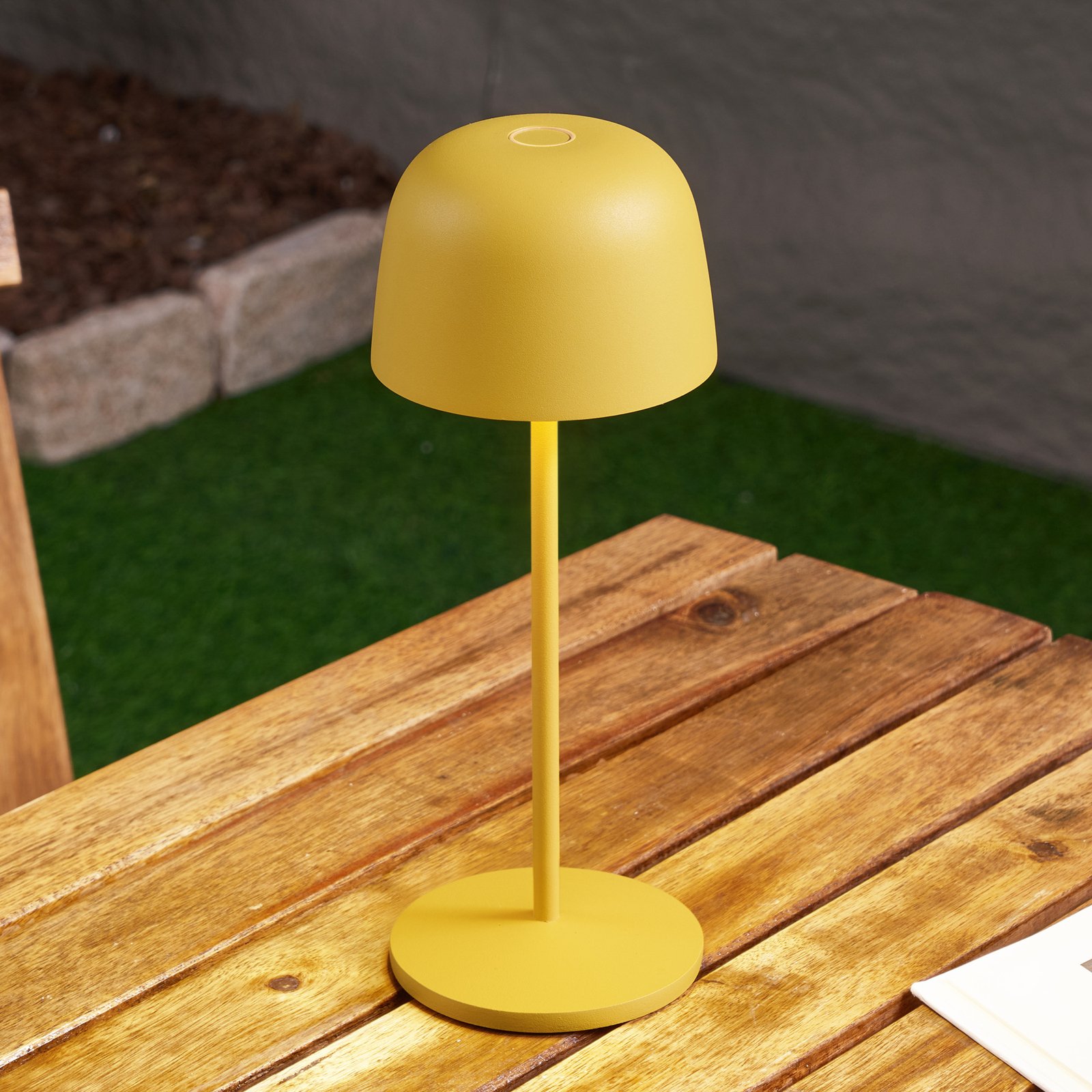 Lindby Arietty LED battery-powered table lamp, yellow, dimmable, IP54