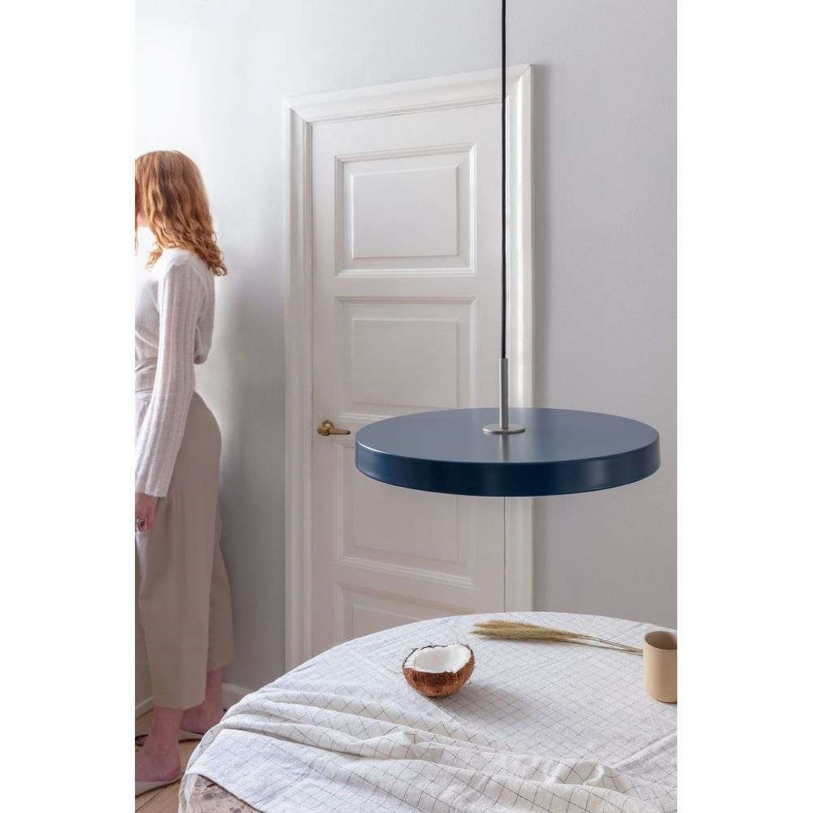 Asteria Taklampa Medium Petrol Blue/Steel Top UMAGE - Vardagsrum - Metall | Produkter - Taklampor | Lampspecialisterna