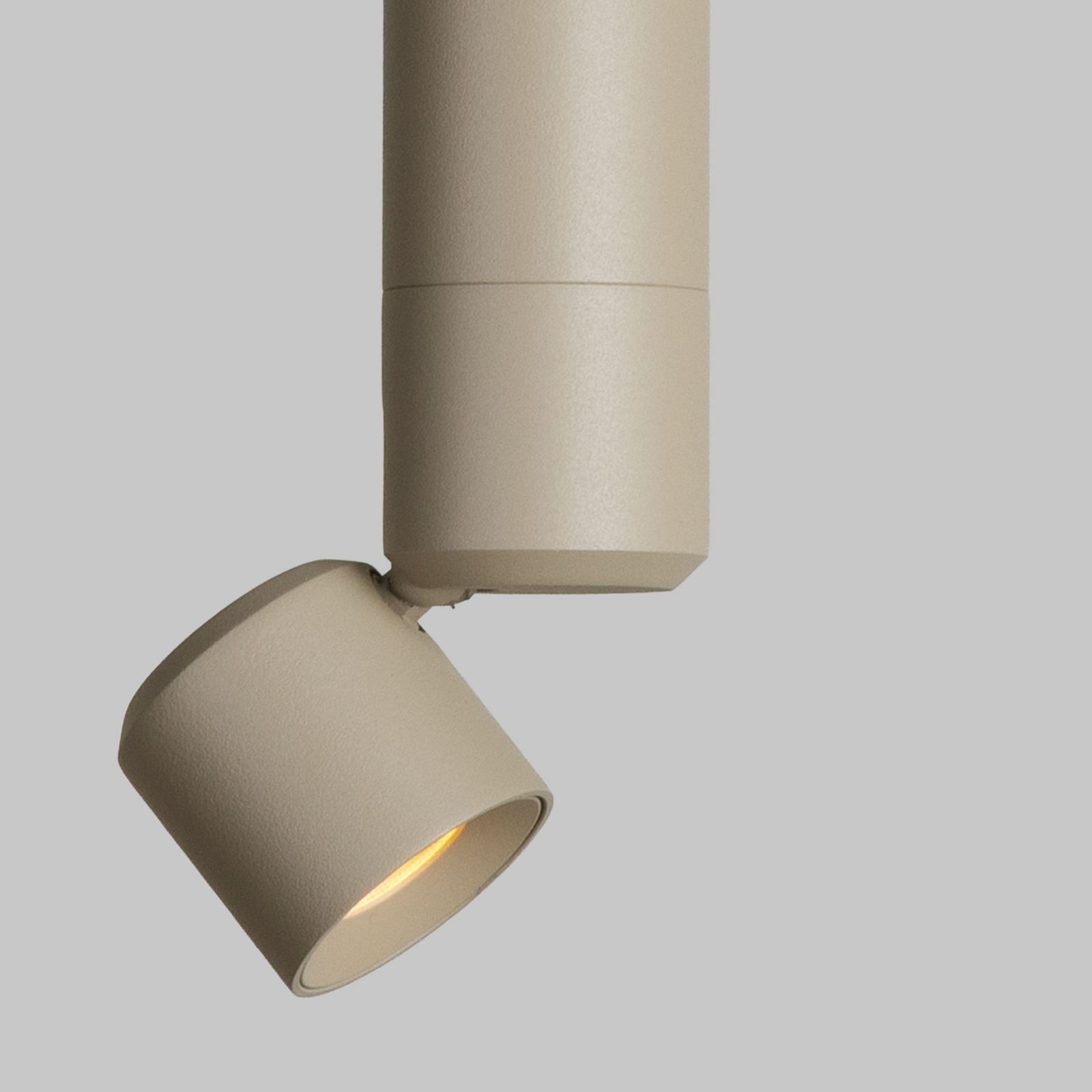 IT'S ABOUT ROMI – żyrandol LED „Milan”, kolor piaskowy, Ø 6 cm IT'S ABOUT ROMI – żyrandol LED „Milan”, kolor piaskowy, Ø 6 cm