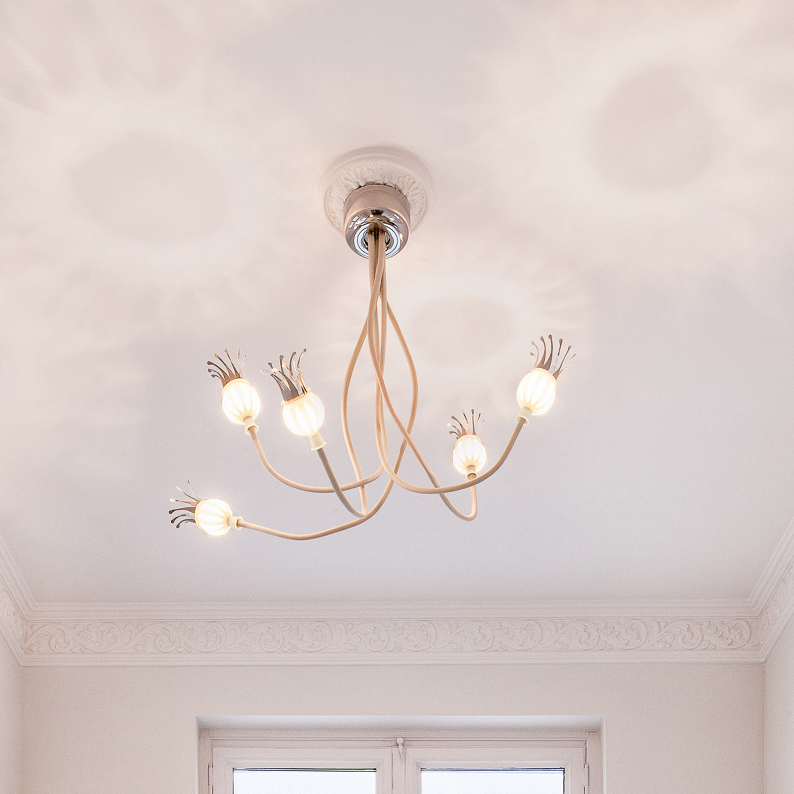 serien.lighting Poppy plafon. 5 becuri bej/ceram