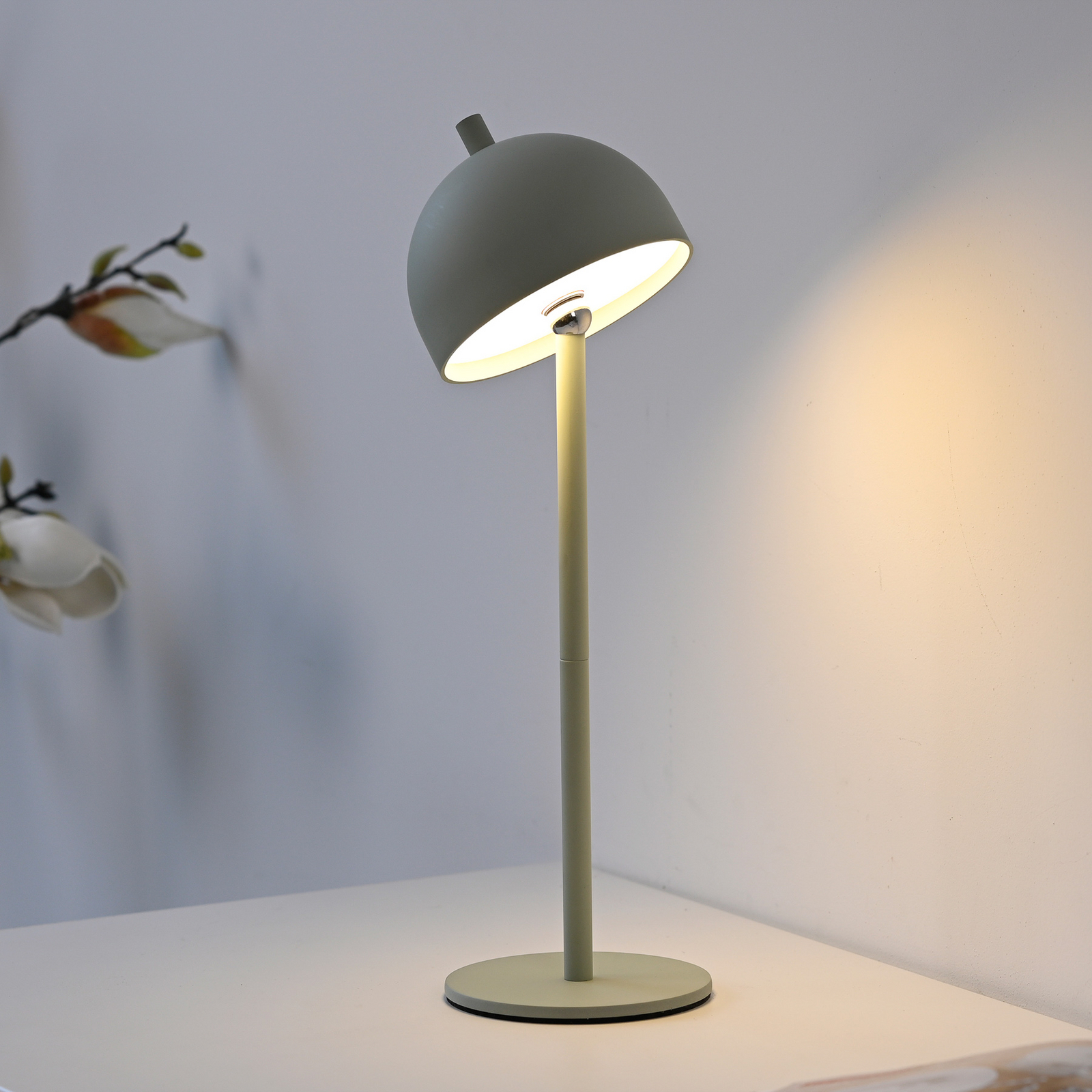 SCHÖNER WOHNEN lampe à poser LED rechargeable Bellies, réveil printanier SCHÖNER WOHNEN lampe à poser LED rechargeable Bellies, réveil printanier