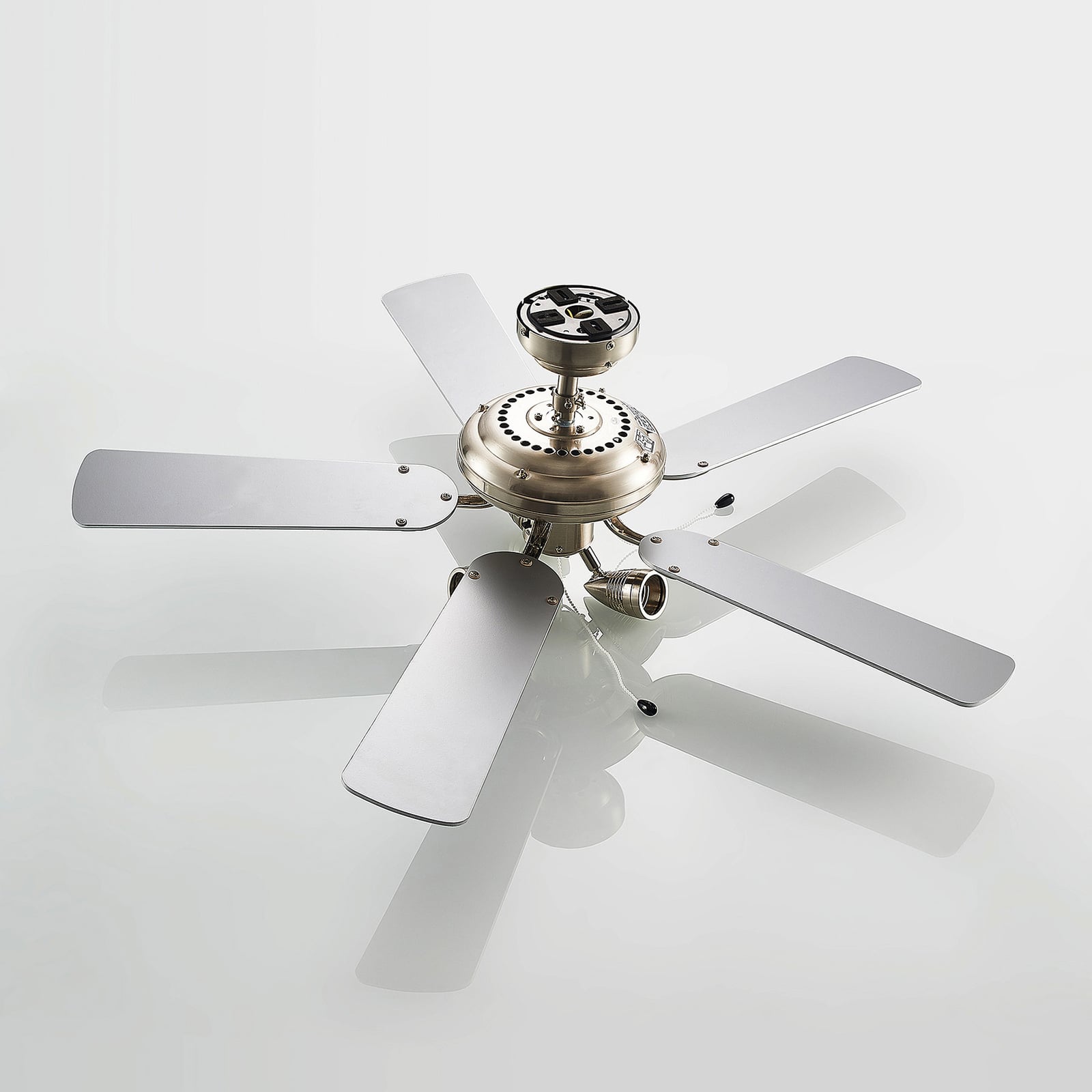 Ventilateur de plafond Anariki avec éclairage, silencieux, argenté - Lindby