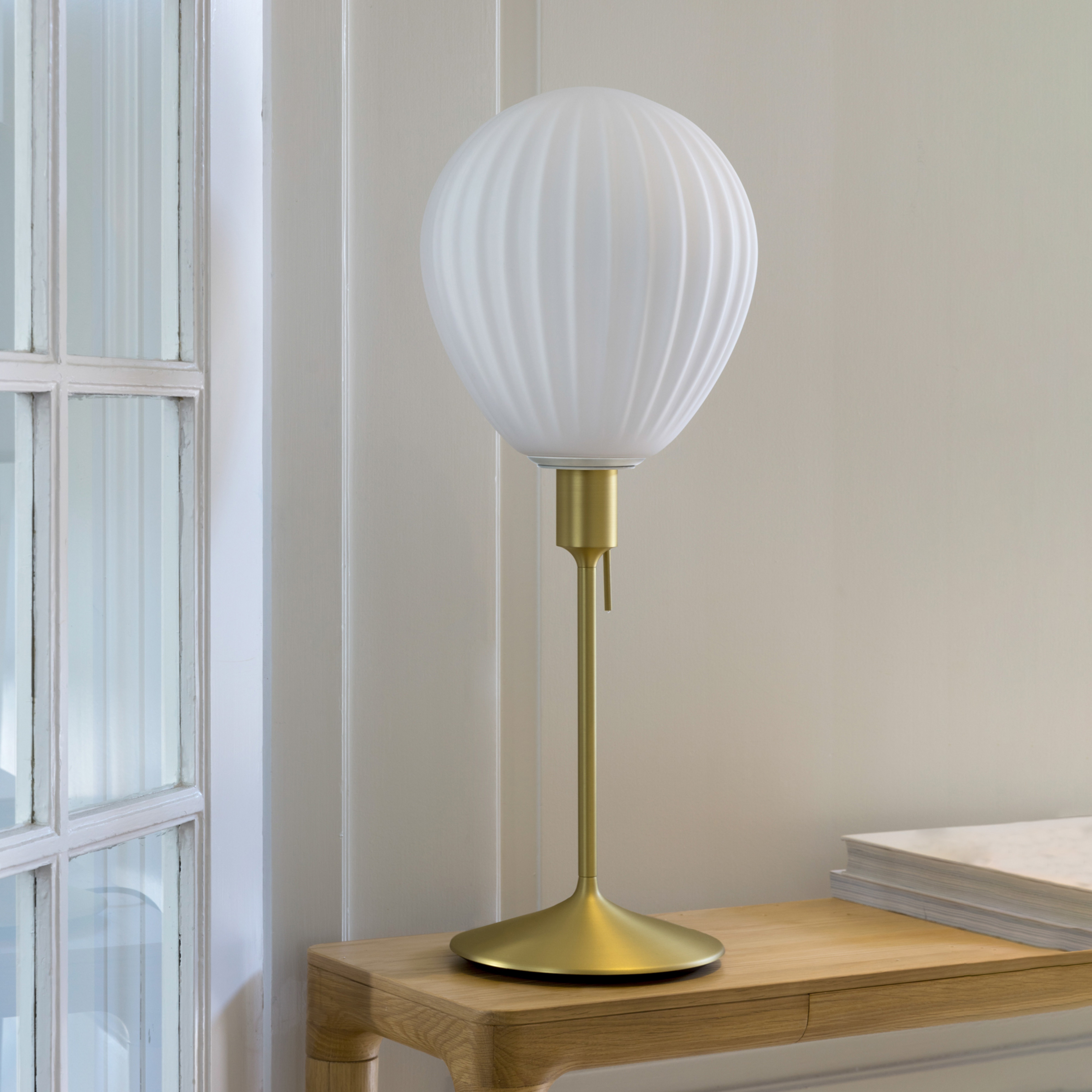 UMAGE Around The World Tischlampe, Santé messing
