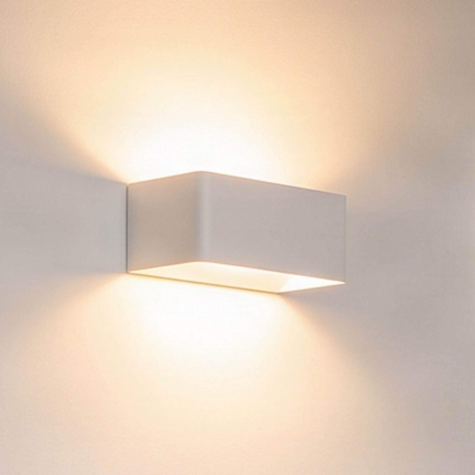 Arcchio LED kinkiet Karam, 20 cm, biały, metal, góra/dół