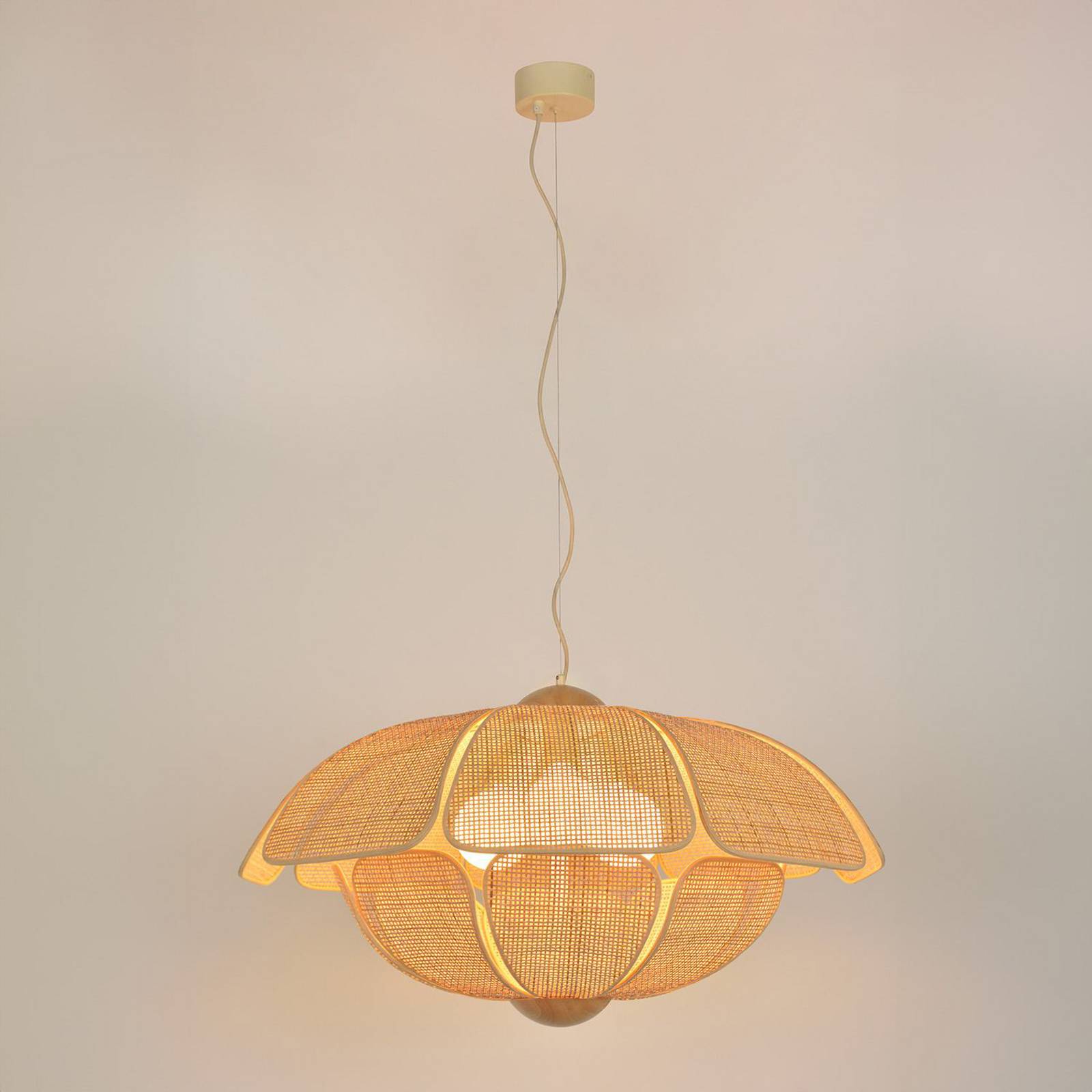 MARKET SET Żyrandol Coquillage, 70 cm, kolor naturalny, rattan