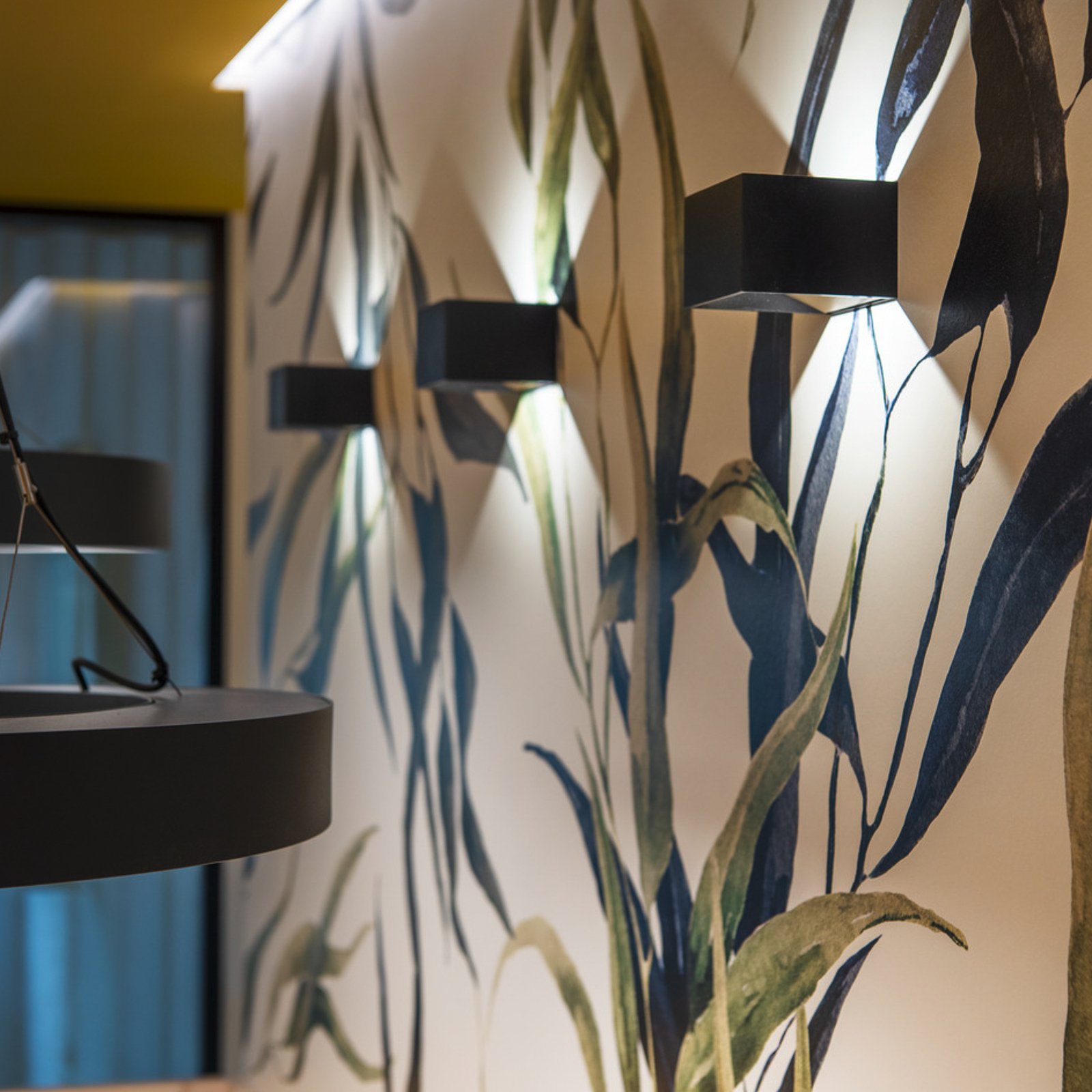 Logs In Aplique de Pared LED Dim-To-Warm Black/Brass - SLV