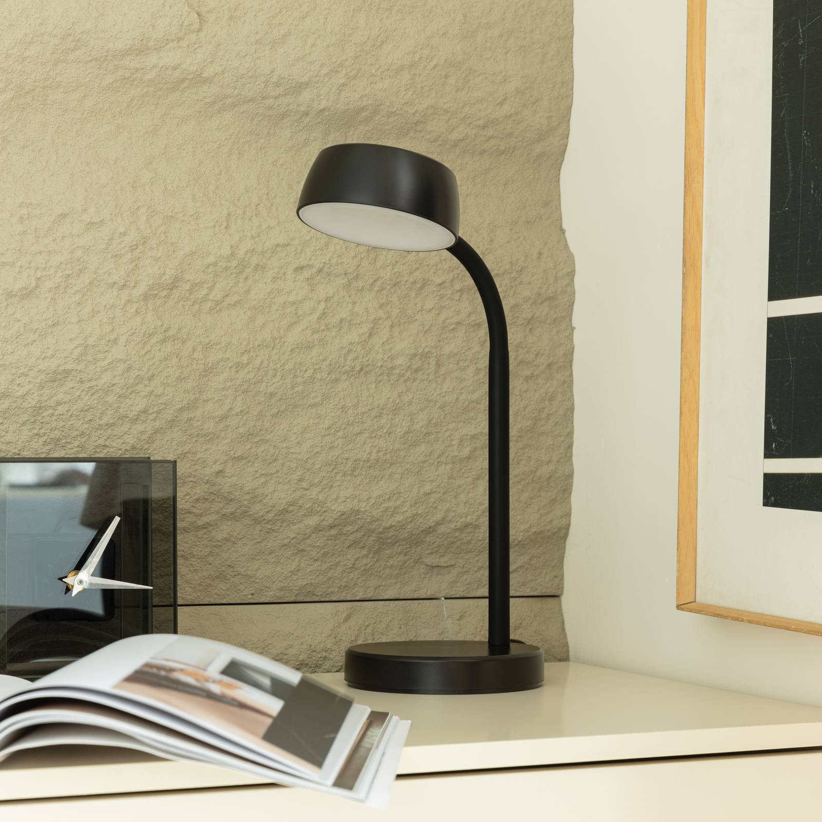 Stolná LED lampa Lindby Tijan, čierna, ohybné rameno