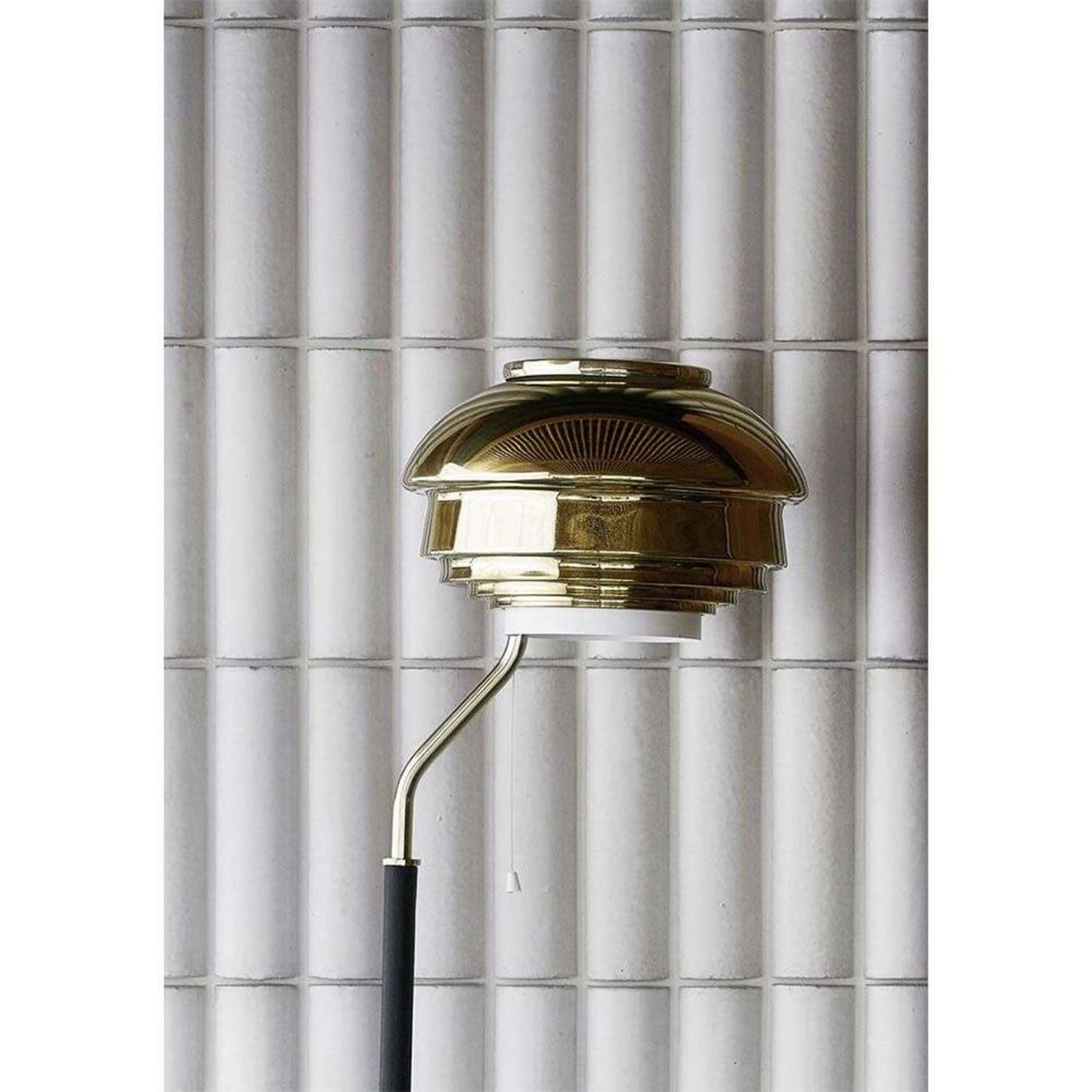 A808 Stehleuchte Brass Artek - Wohnzimmer - Metall