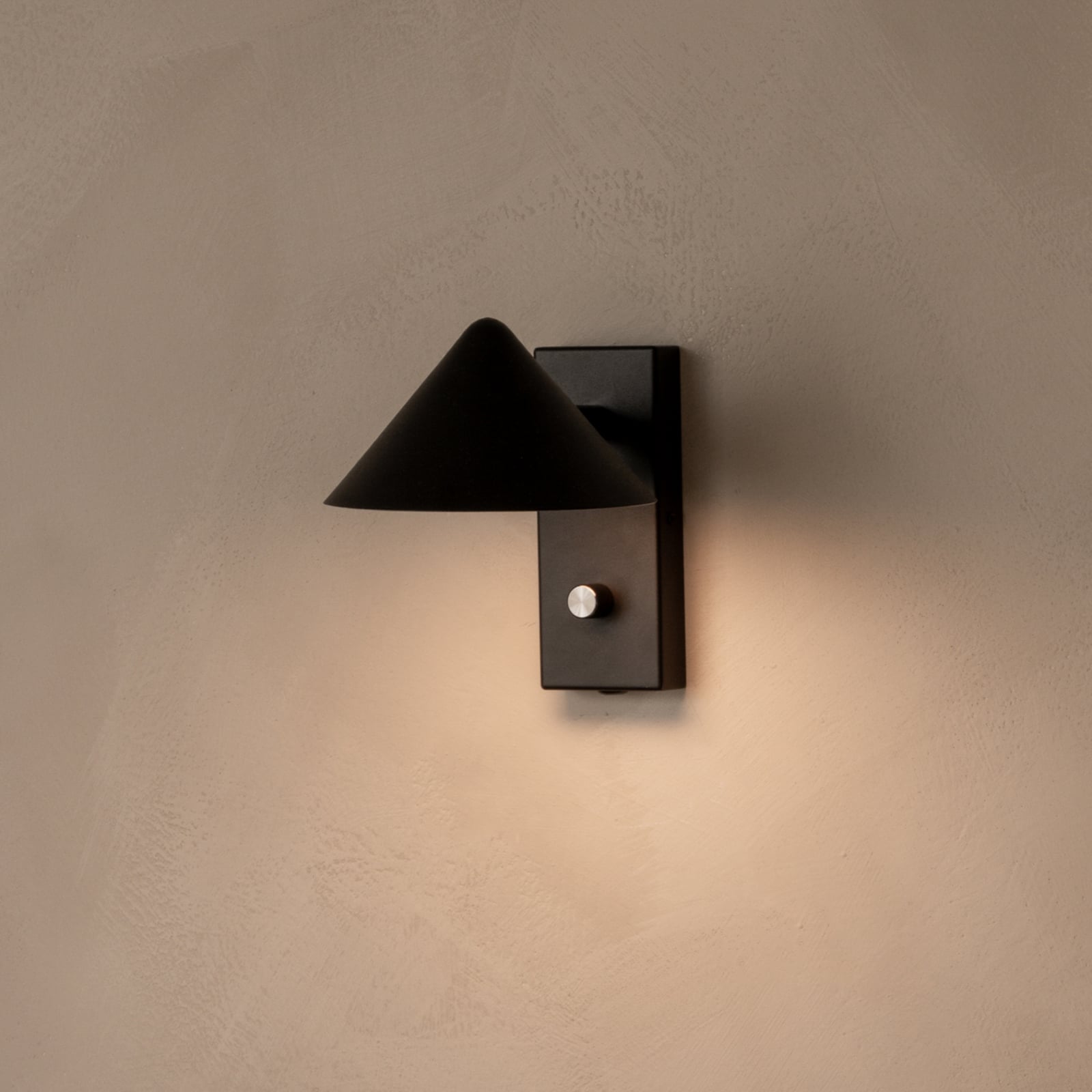 Kuro zidna lampa, crna, 16 cm, G9, s utikačem - Watt &amp; Veke