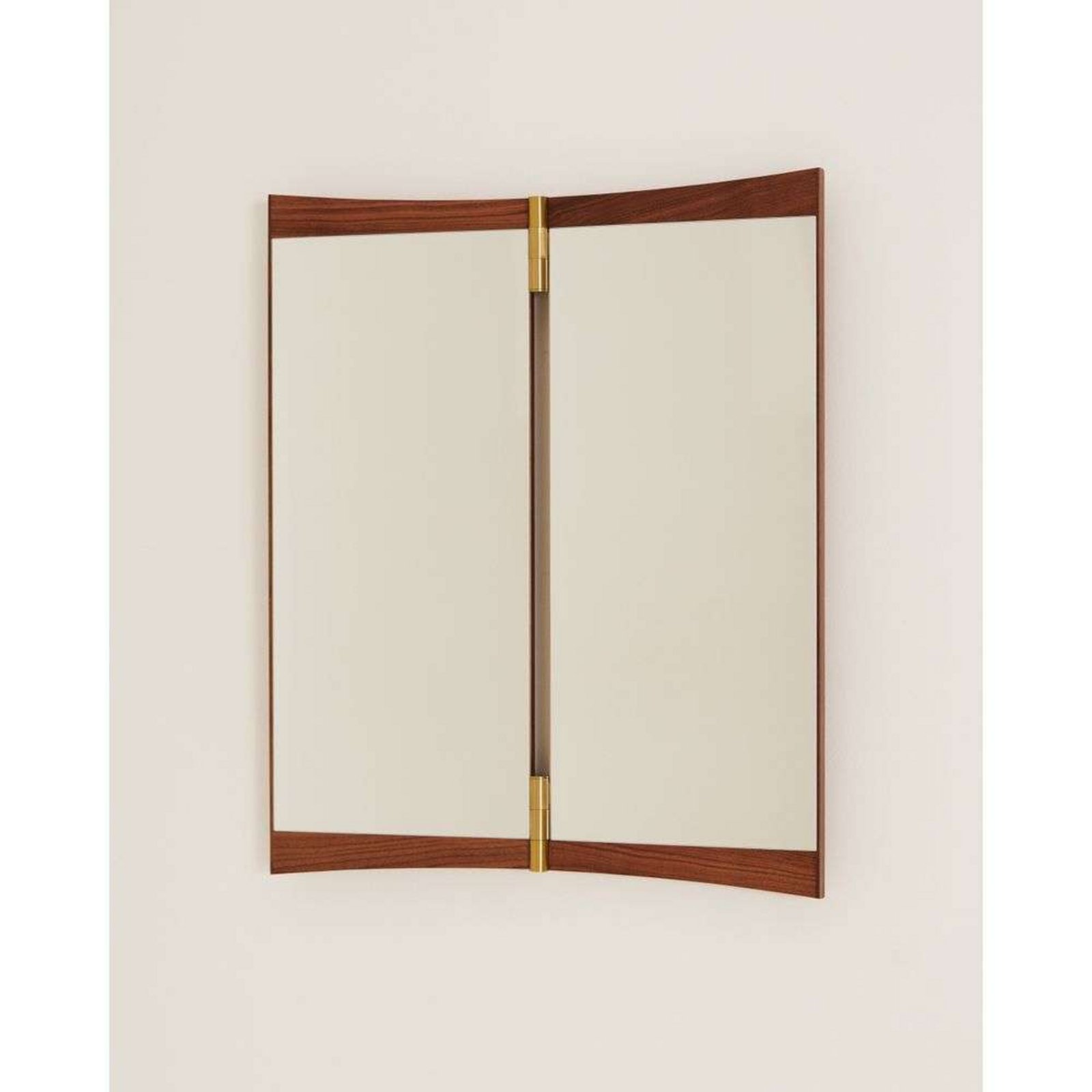 Vanity Wall Mirror 2 - GUBI