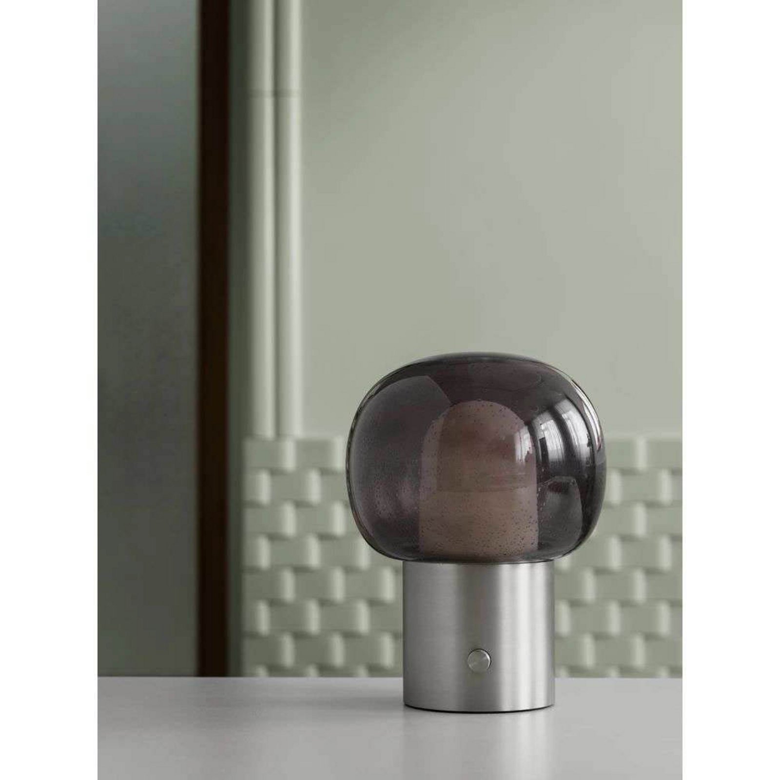 Iris LED Veioză Matt Stainless Steel - Blomus