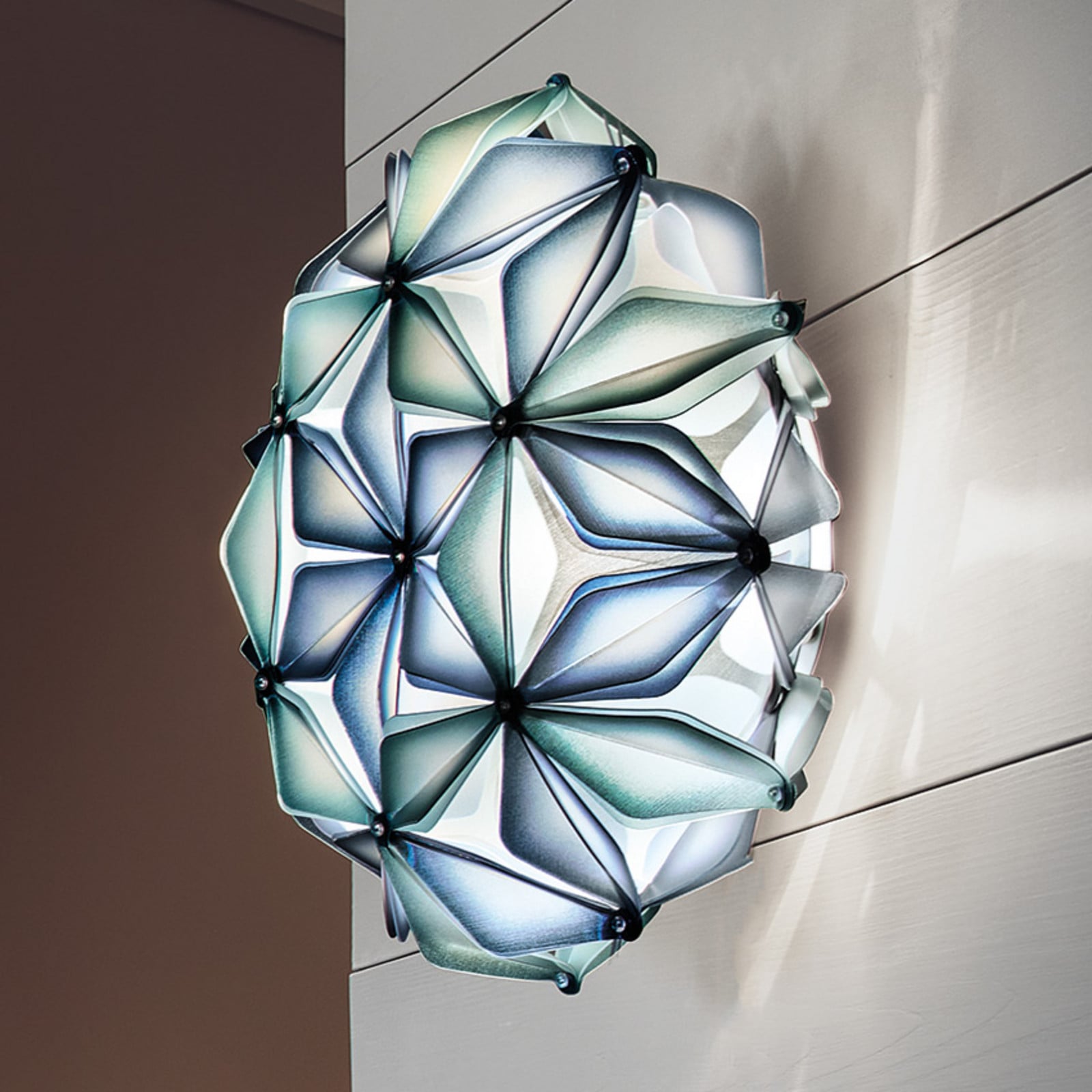 La Vie Mini Loft-/Væglampe Blue Slamp - Stue - Design - Plastik - Rund