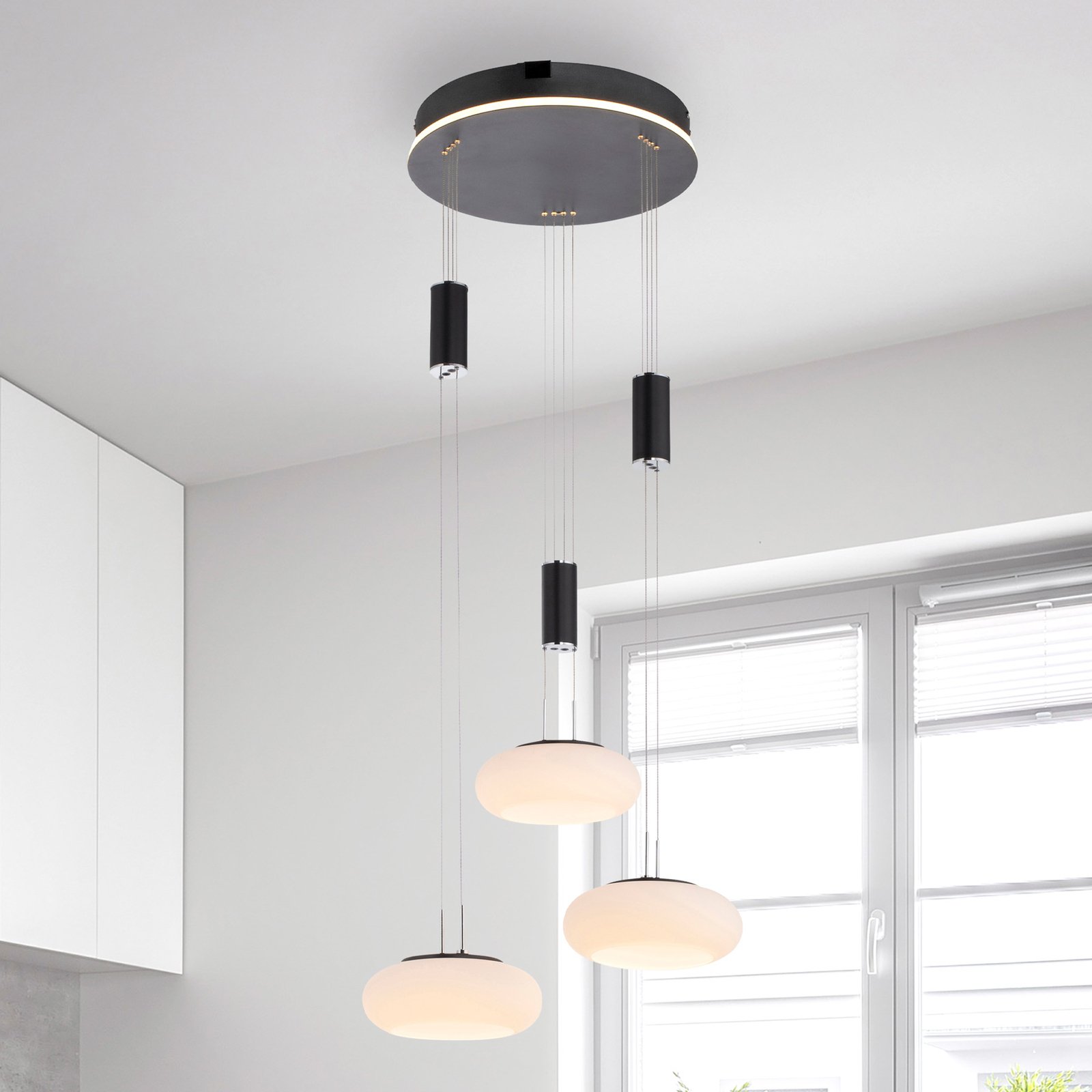 Paul Neuhaus Q-ETIENNE LED hanging circular 3-bulb
