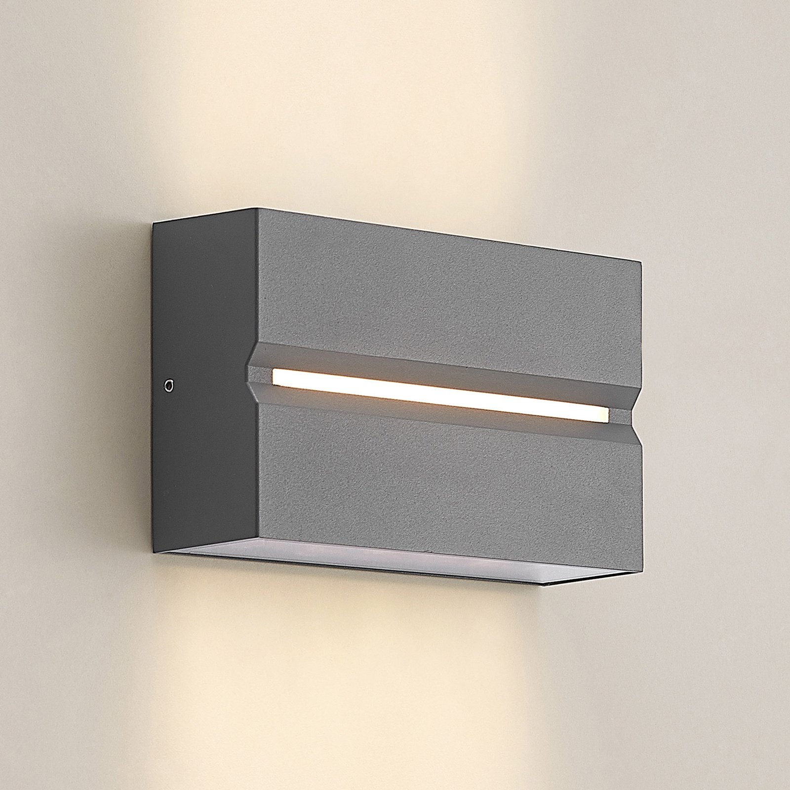 Prios Itarion LED kültéri fali lámpa, átlátszó ernyővel