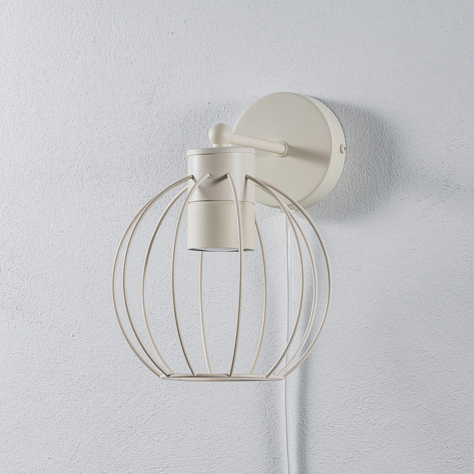 Aplică de perete STARLIGHT, alb crem 1 bec Ø 18 cm ștecher metalic Aplică de perete STARLIGHT, alb crem 1 bec Ø 18 cm ștecher metalic