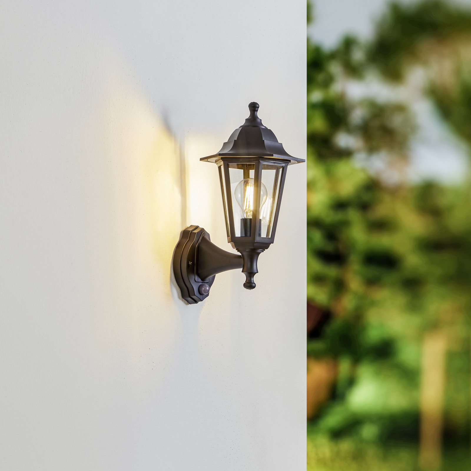 Nane Outdoor Wall Lamp w/Sensor Black - Lindby