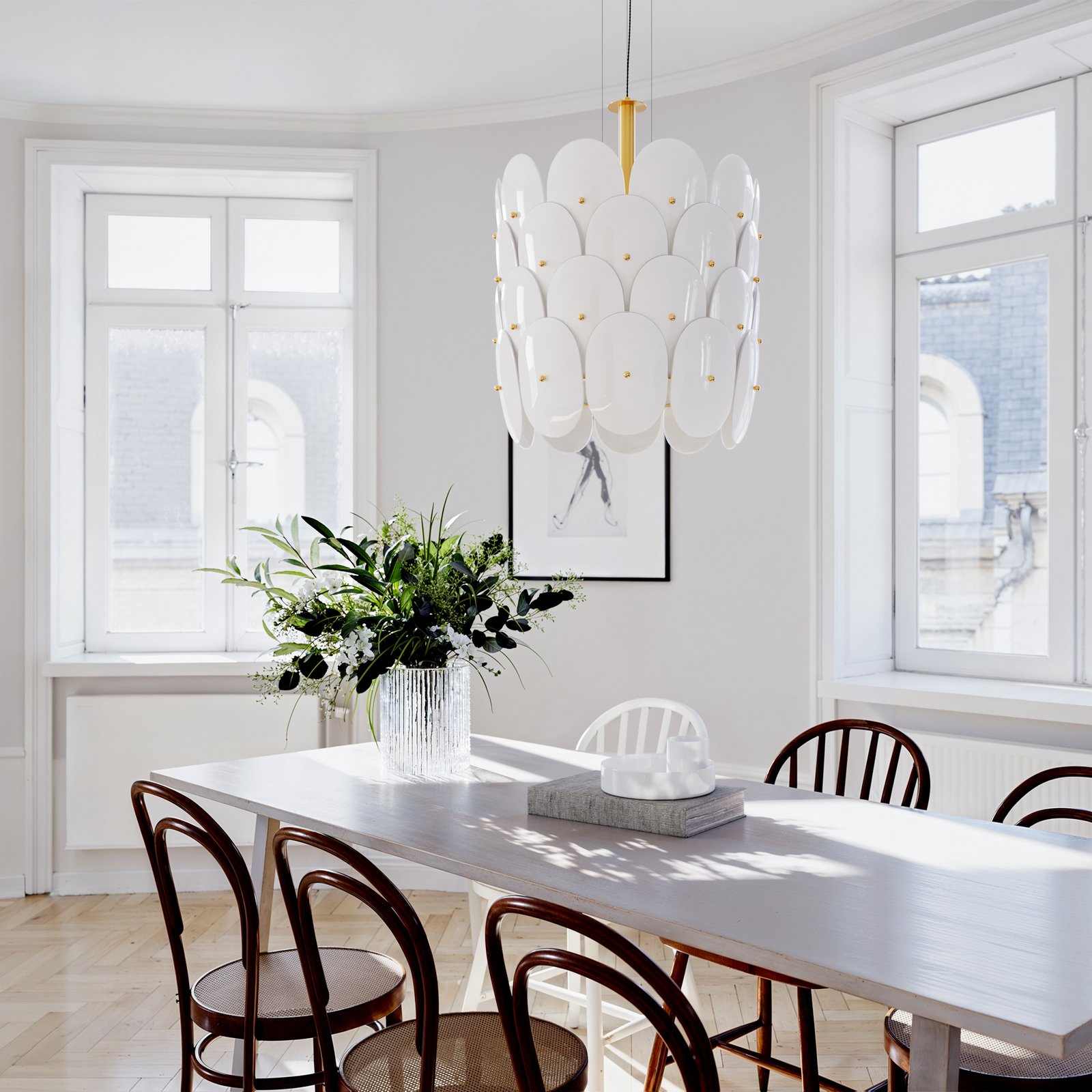 By Rydens pendellampe Omlott, messing/hvit, Ø 50 cm